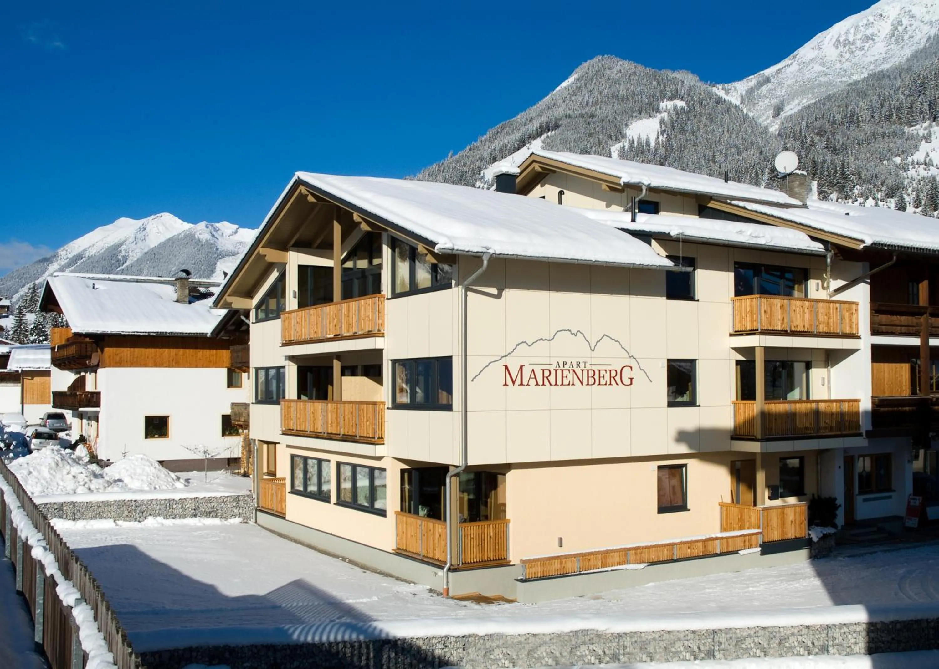 Property building in Apart Marienberg