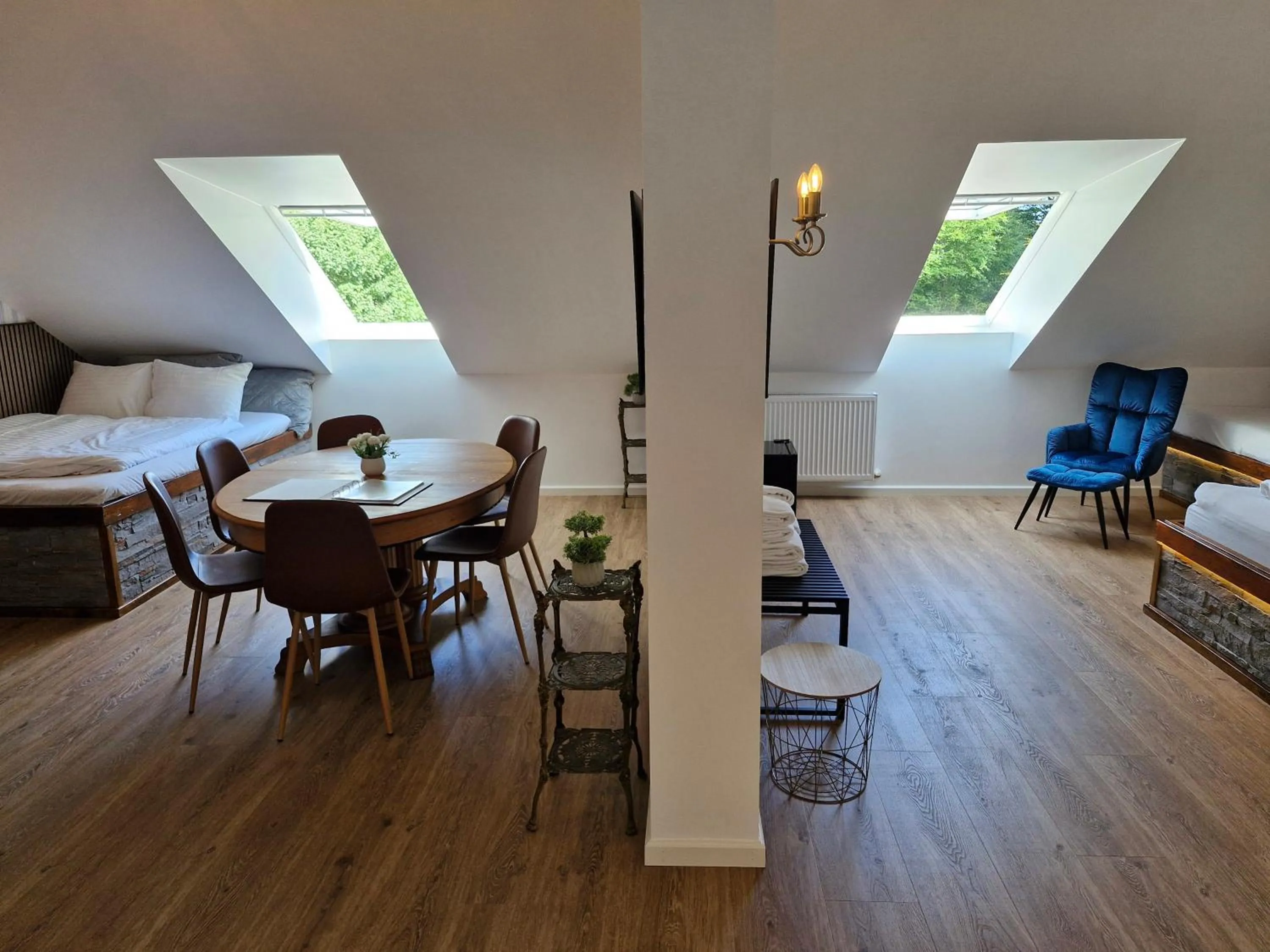 Photo of the whole room, Bed in Gørdinglund Herregård Bed & Breakfast