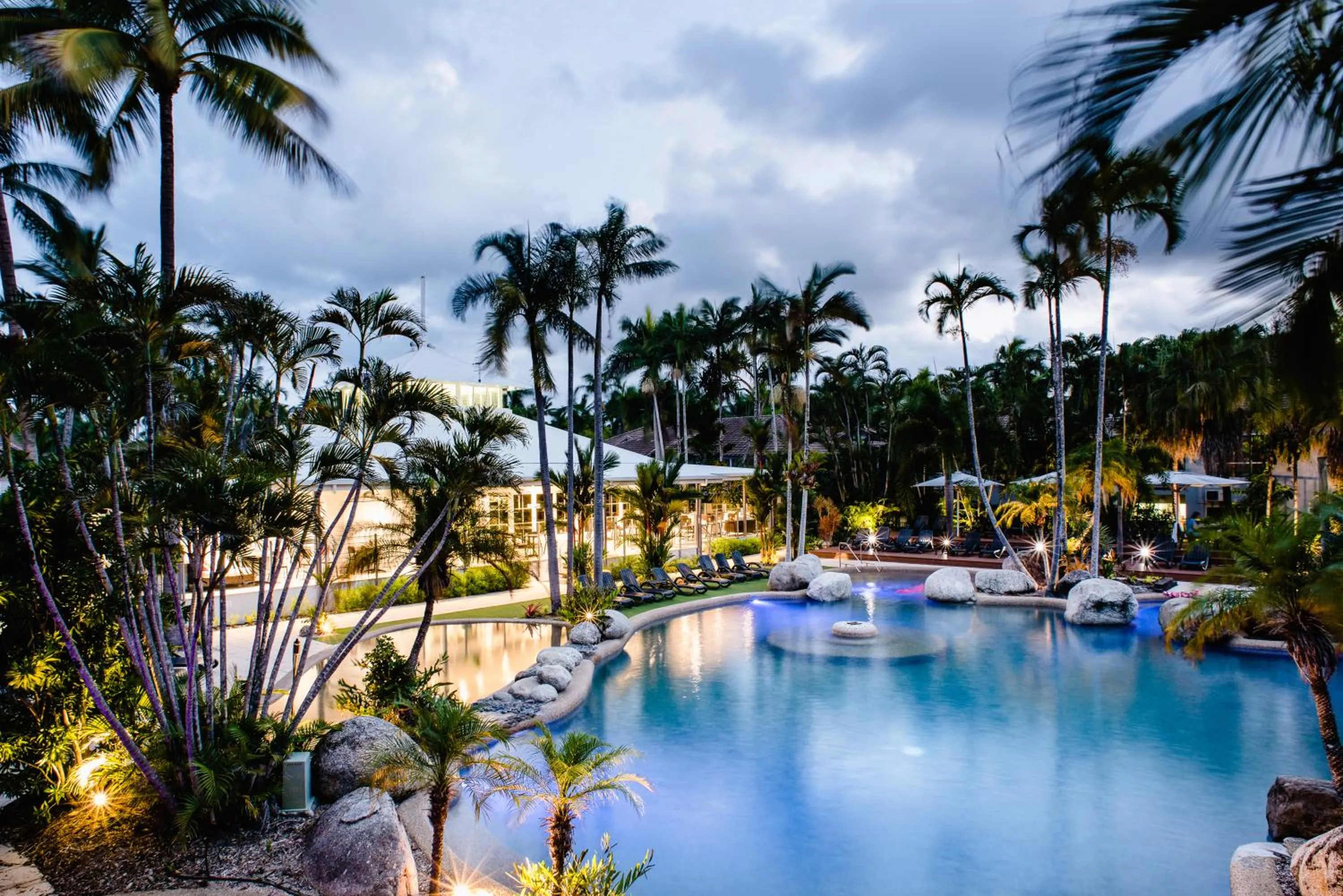 Swimming pool in Reef Resort Villas Port Douglas