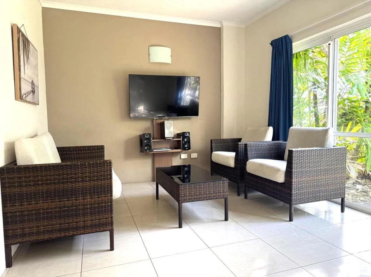 Living room in Reef Resort Villas Port Douglas