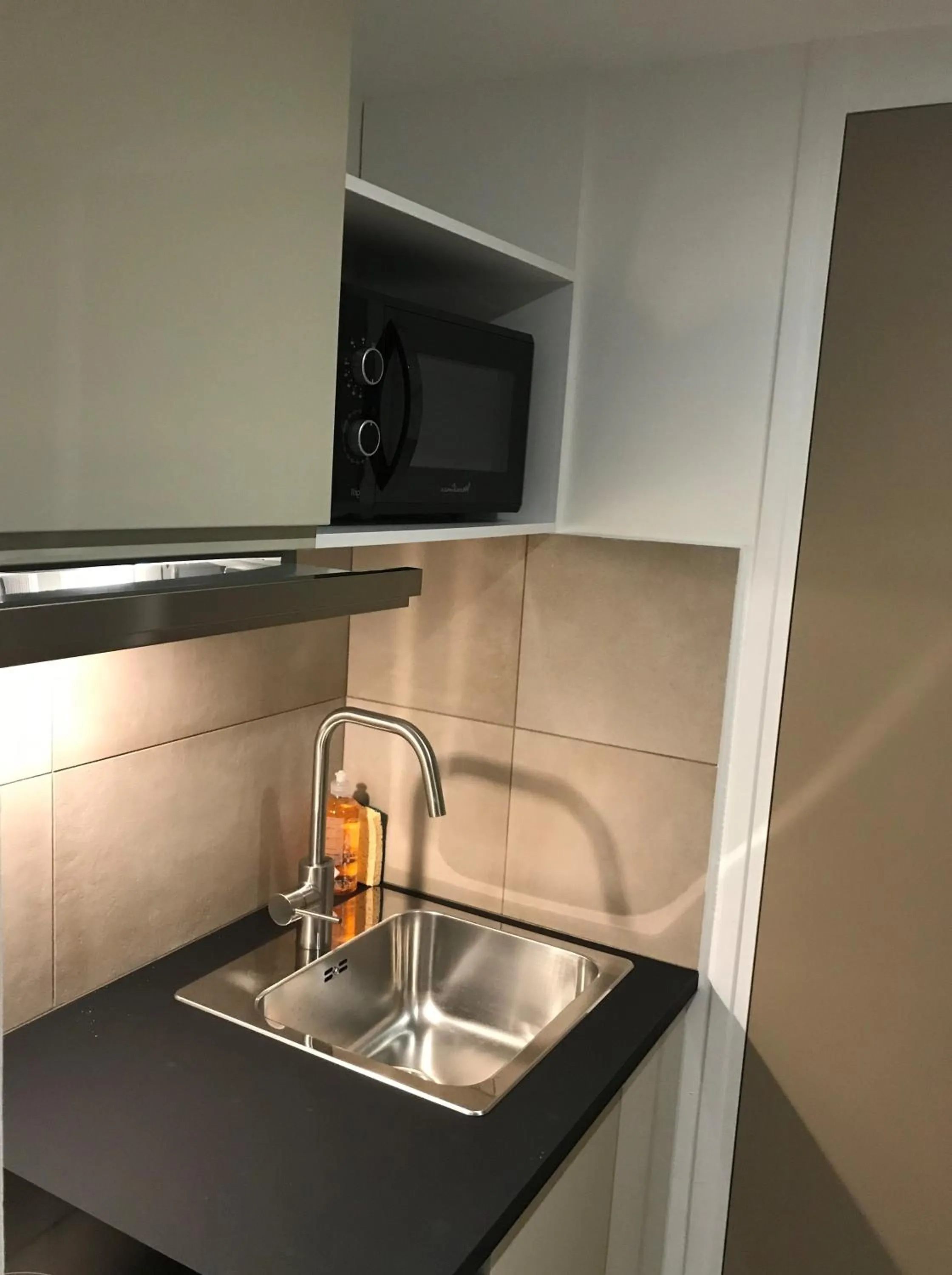 Kitchen or kitchenette in AMHotel Italie