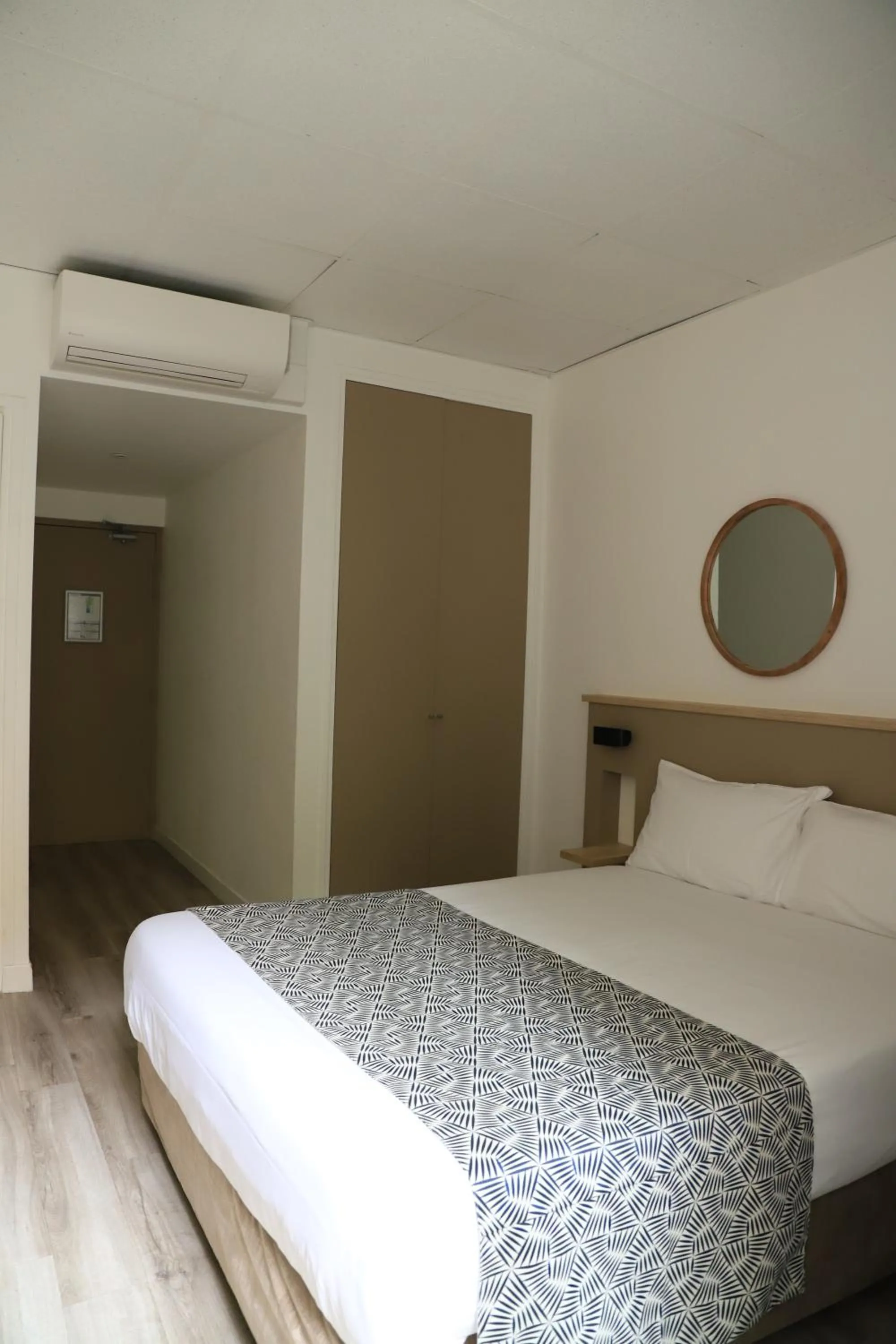 Bed in AMHotel Italie