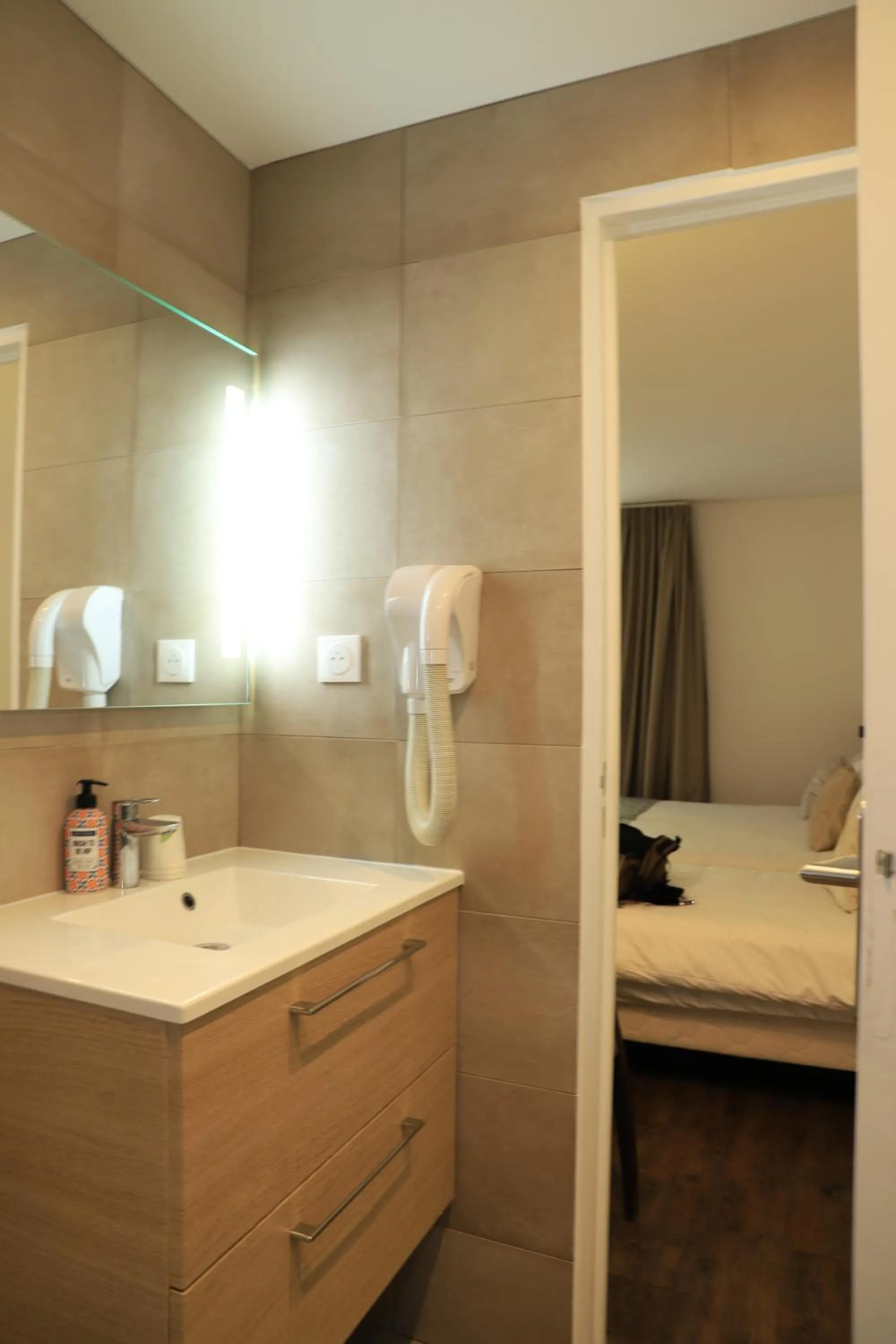 Bathroom in AMHotel Italie