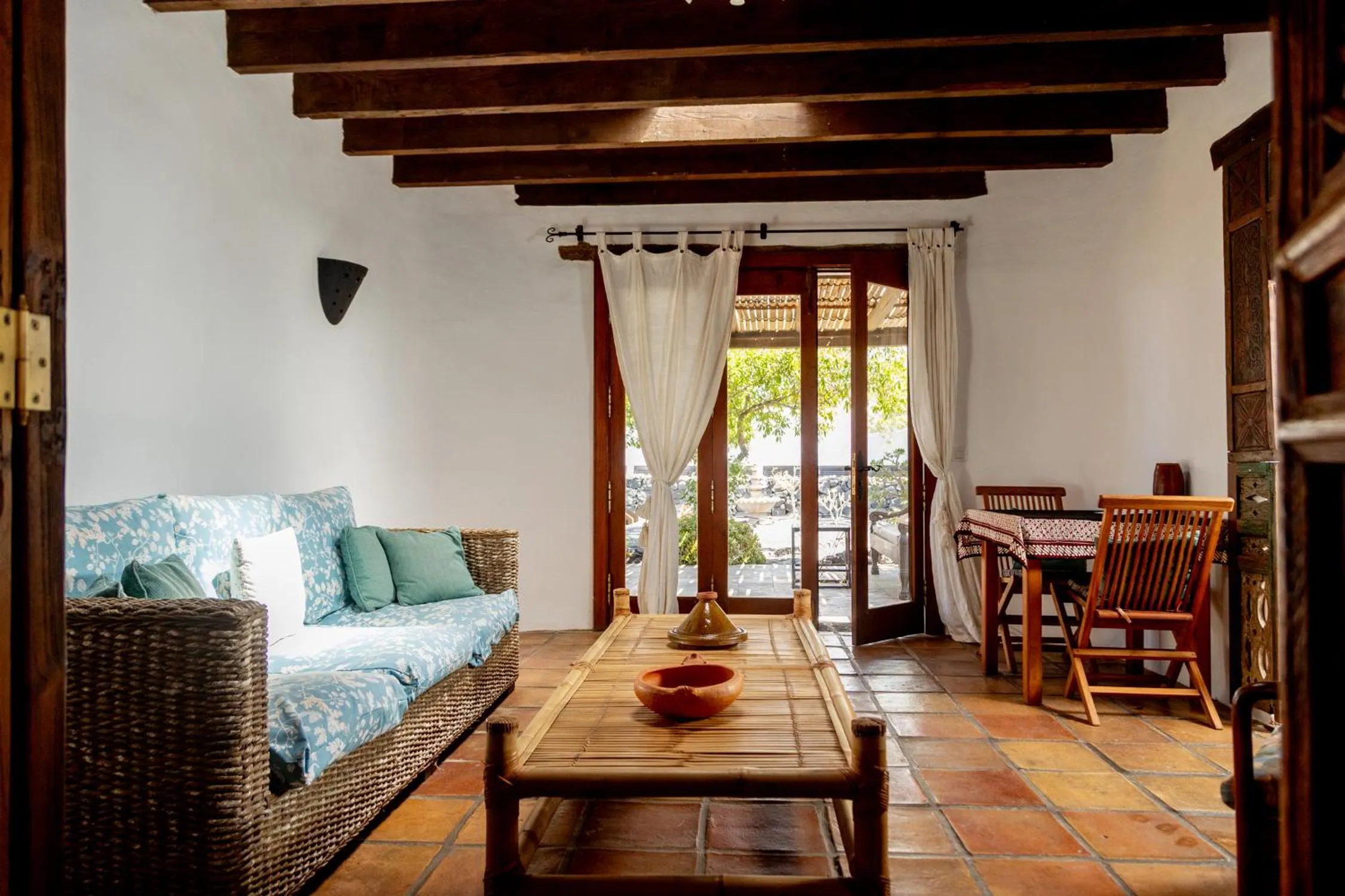 Lounge or bar, Bed in Finca Tomaren