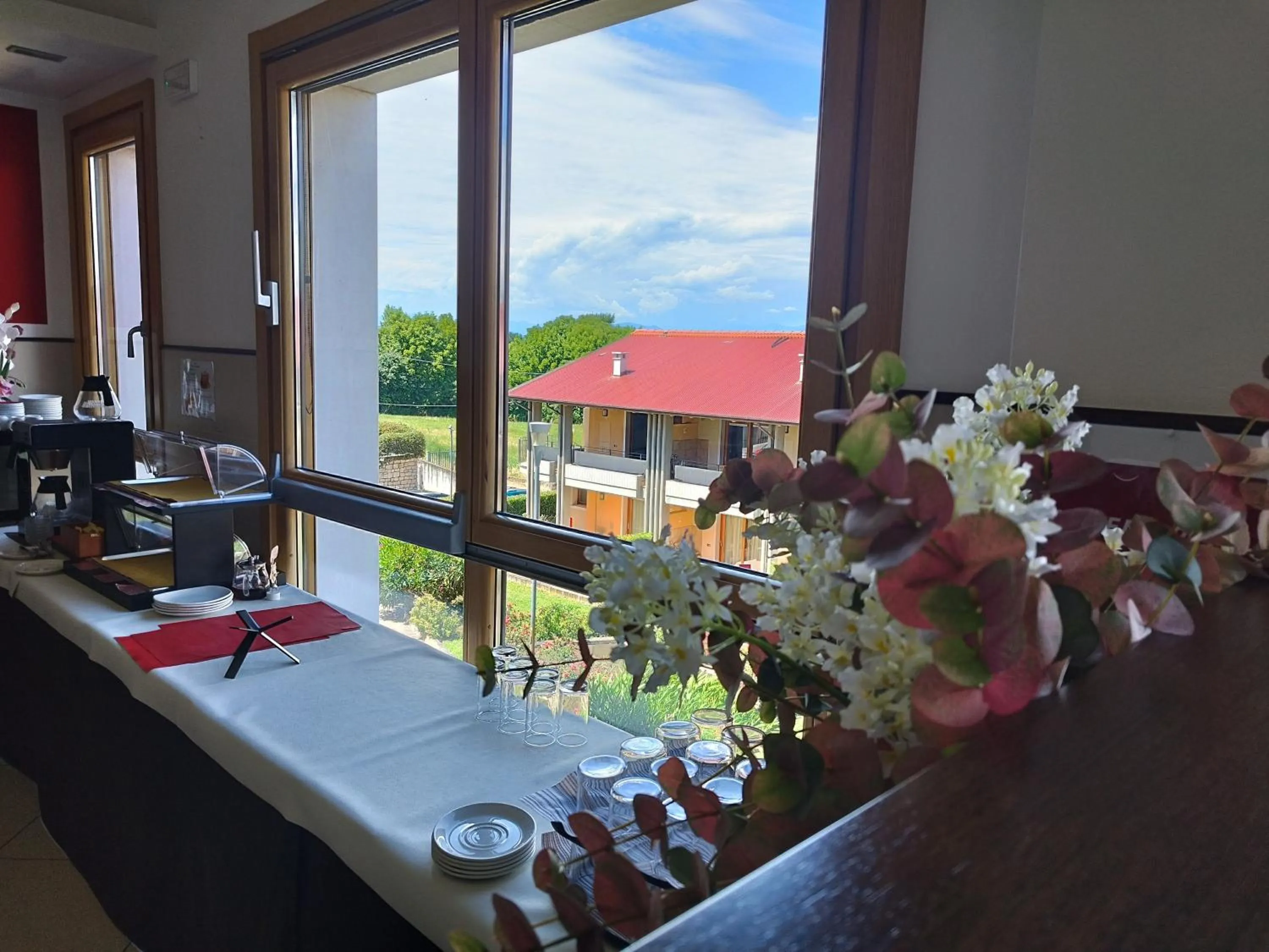 Breakfast in Kairos Garda Hotel