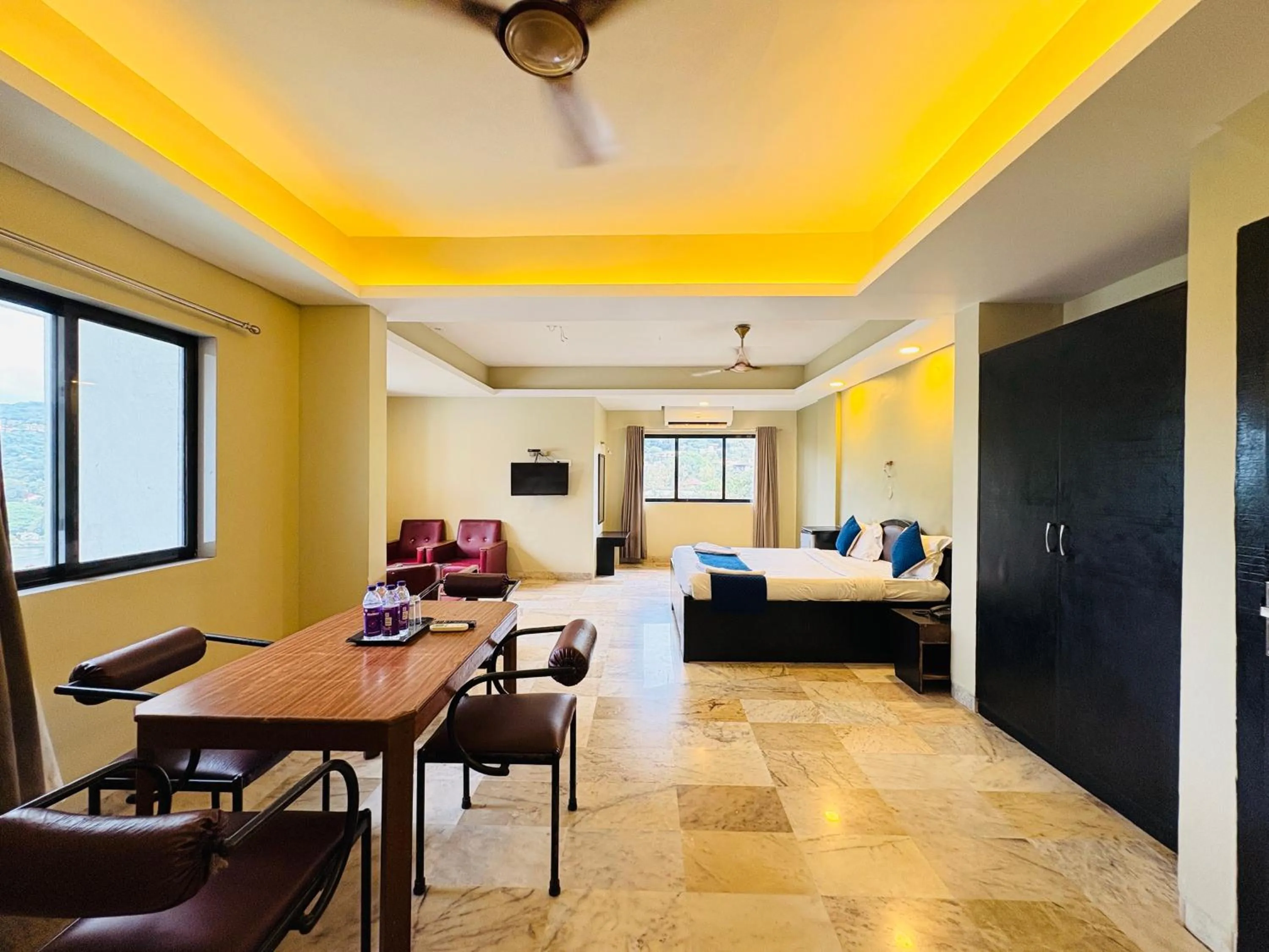 Bed in Sunrise Hill Resort