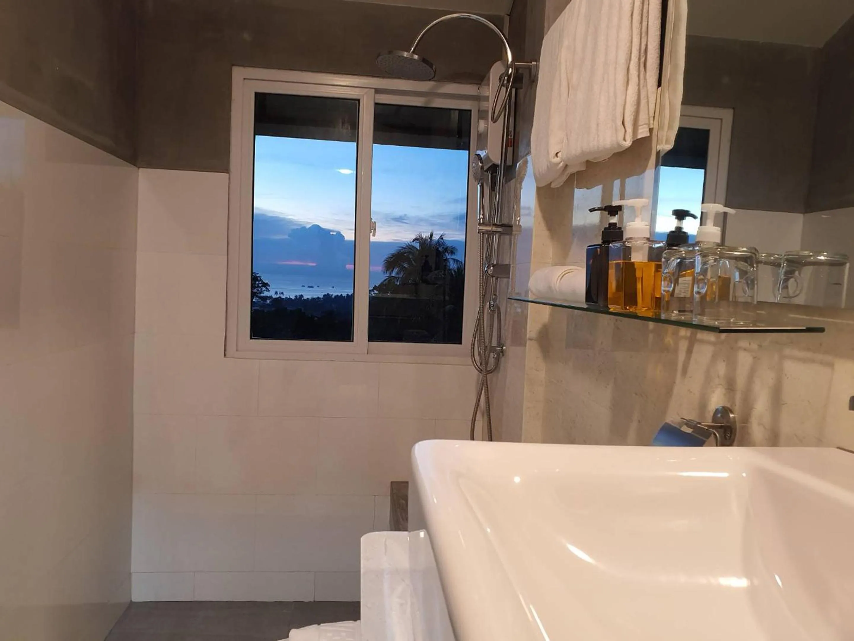 Bathroom in Life koh tao resort