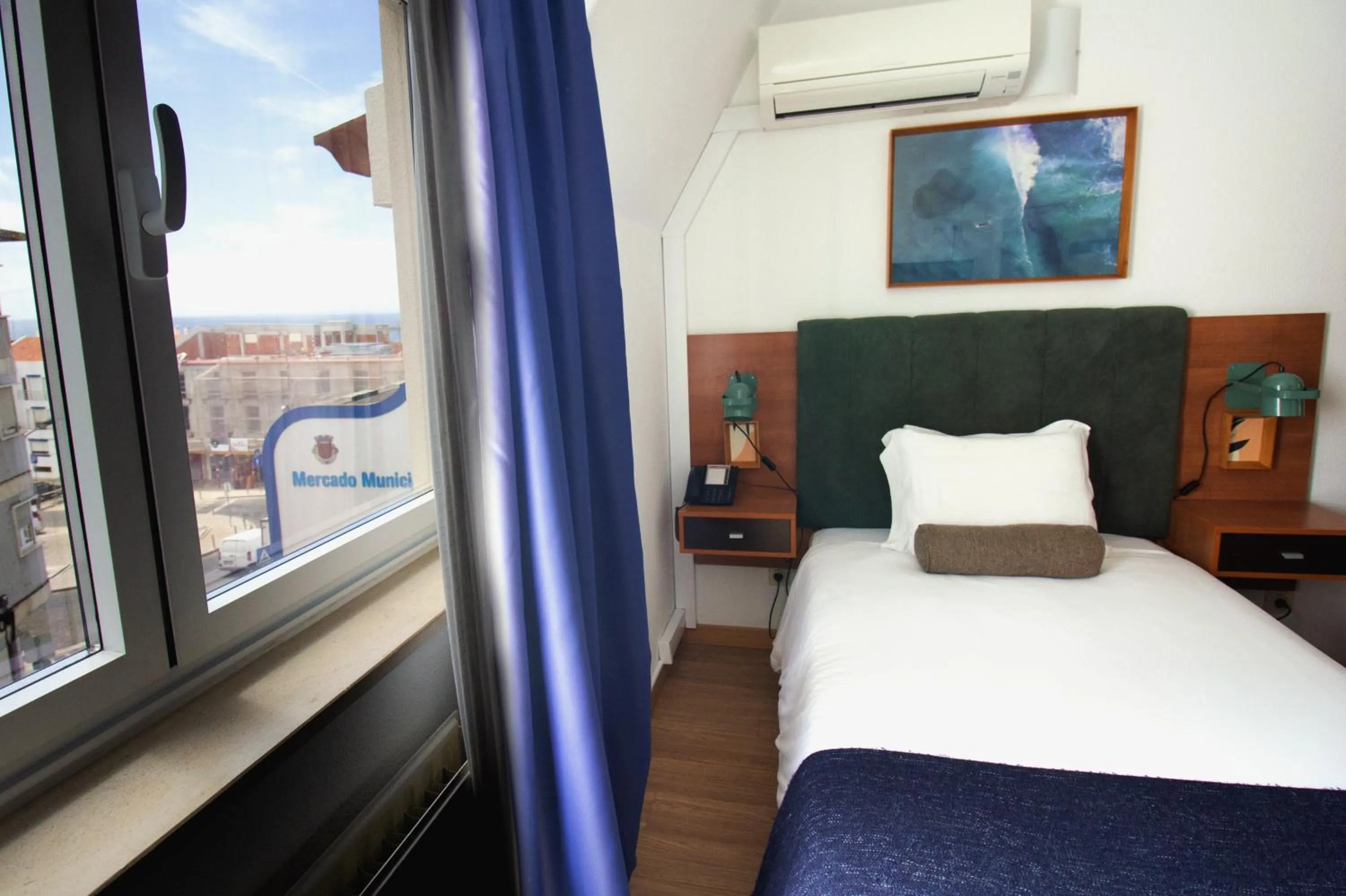 Bedroom, Bed in WOT Ericeira Soul