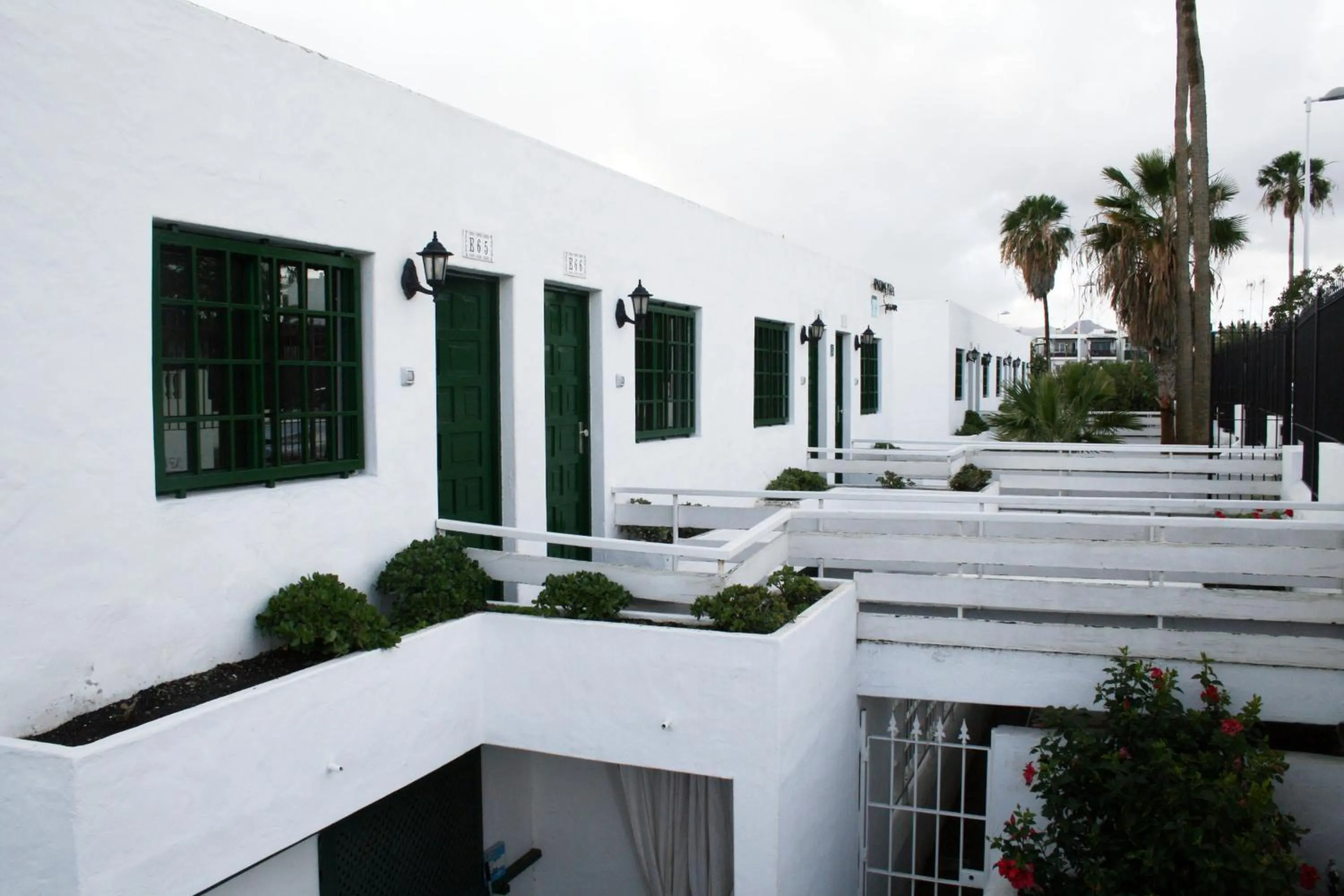 Facade/entrance in Apartamentos Guanarama