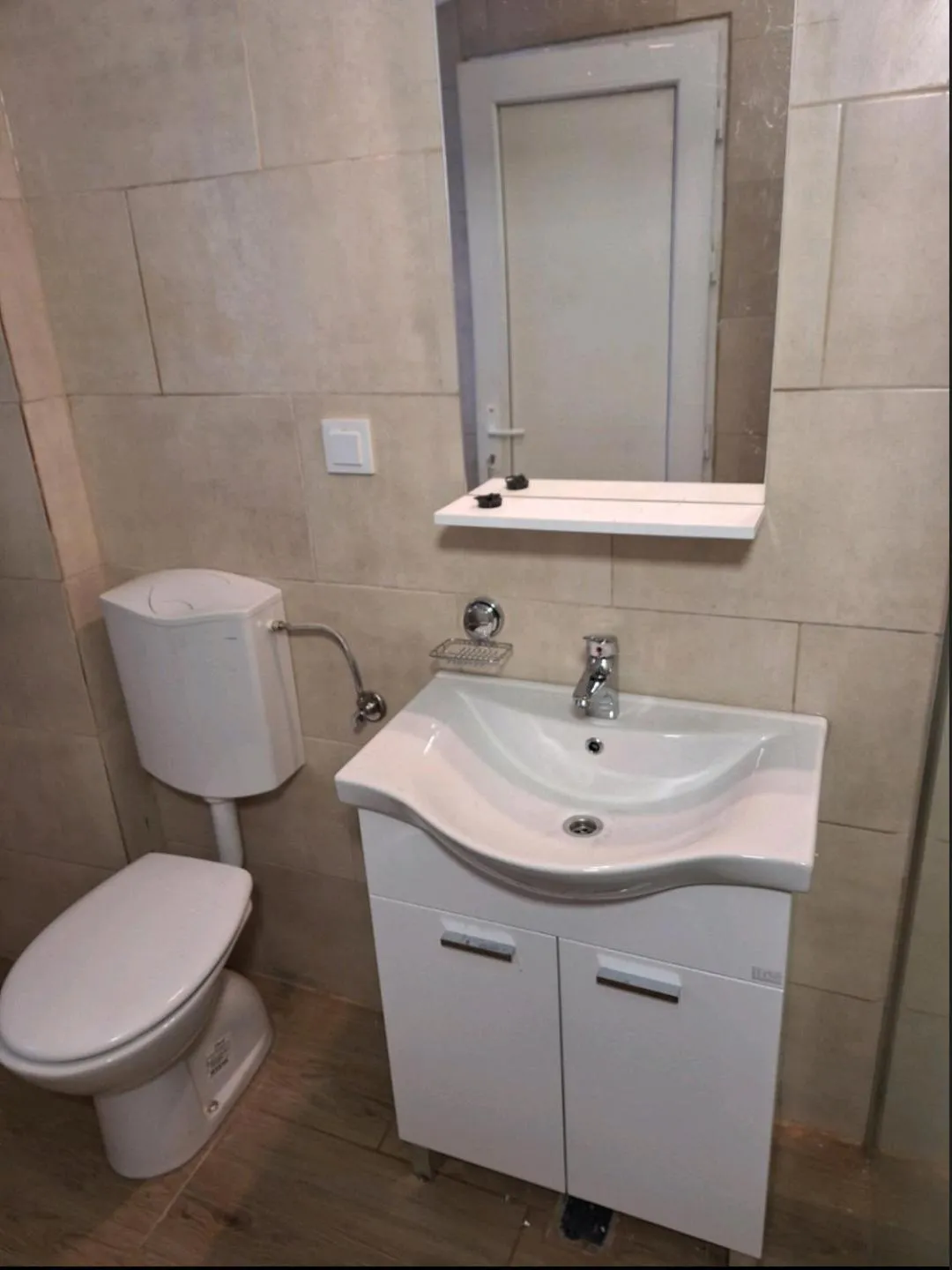 Modern&Cozy Bosnian house with GARDEN+FREE parking