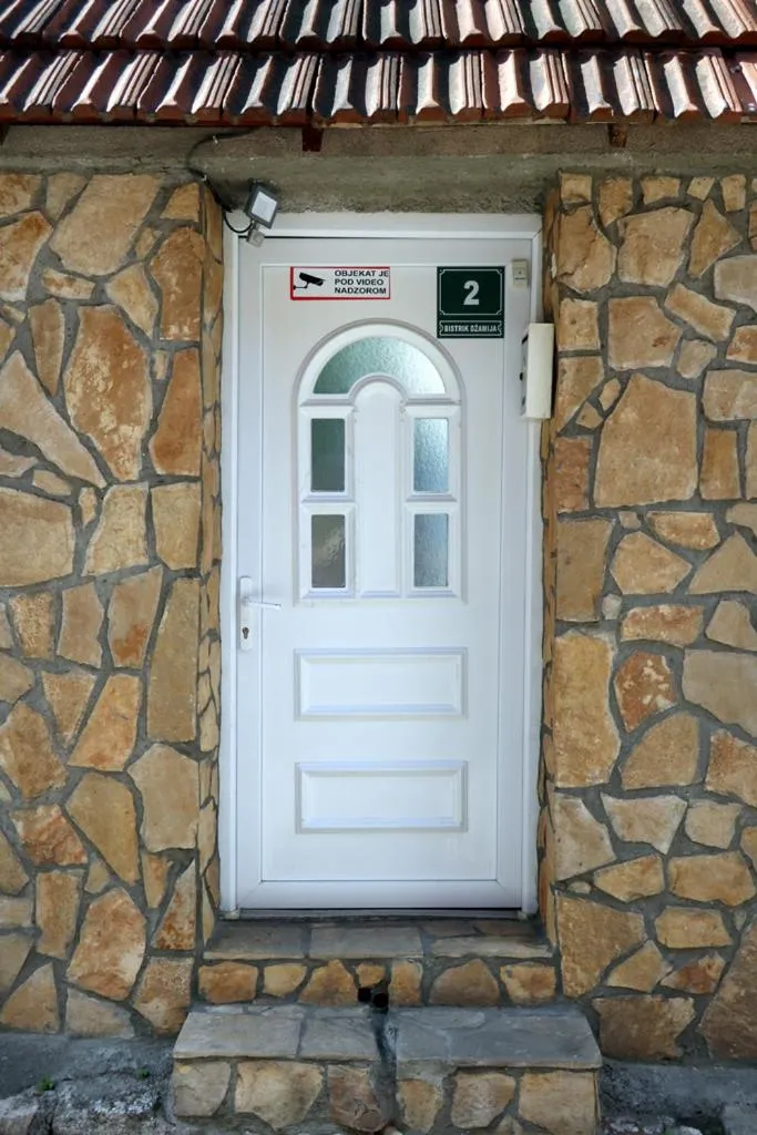 Property building in Modern&Cozy Bosnian house with GARDEN+FREE parking