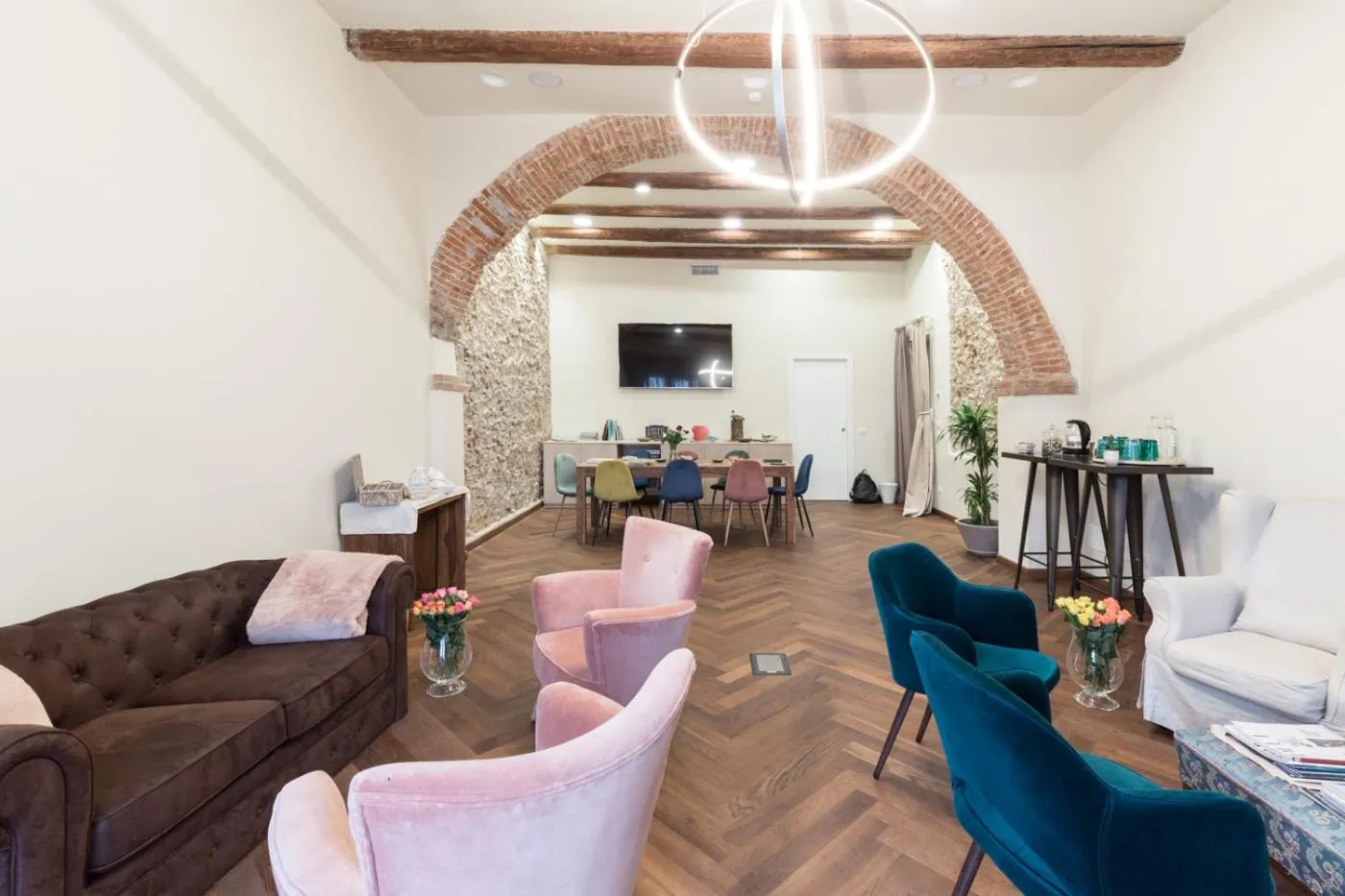 Communal lounge/ TV room in Agave in Città