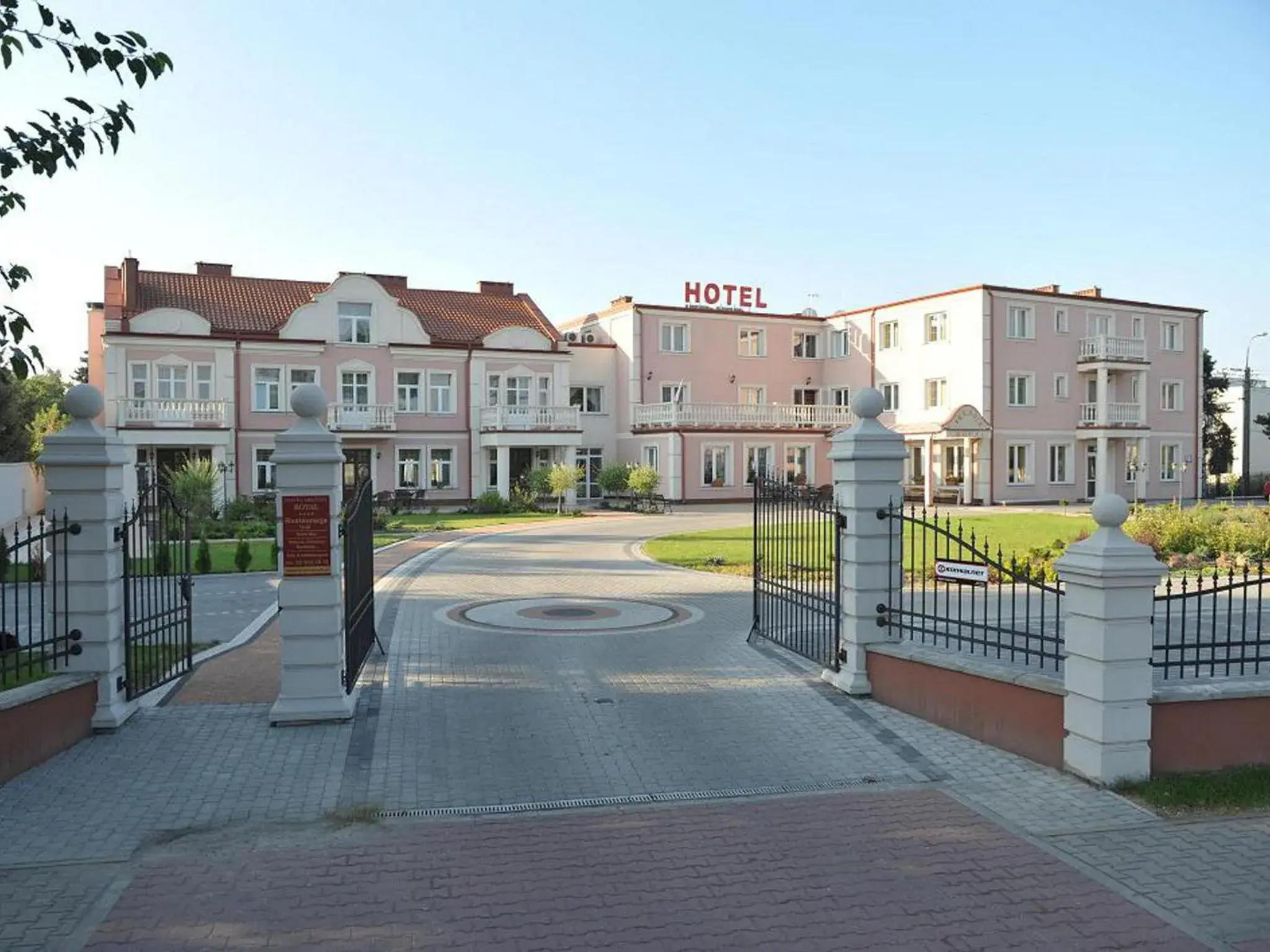 Facade/entrance in Hotel Arkadia Royal Facade/entrance in Hotel Arkadia Royal