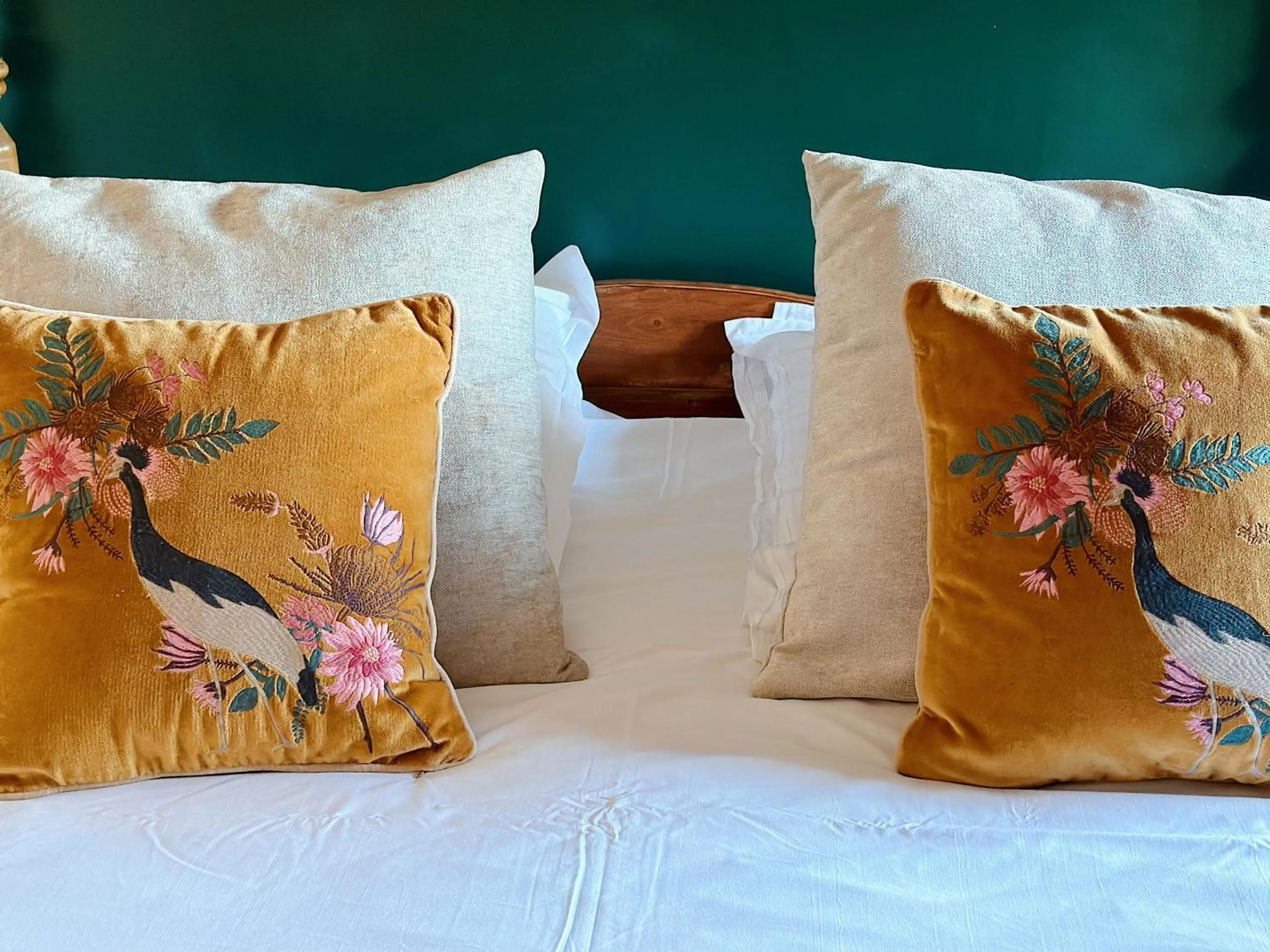 Bed in Le Chevrefeuille chambres d'hotes et gîtes de charme