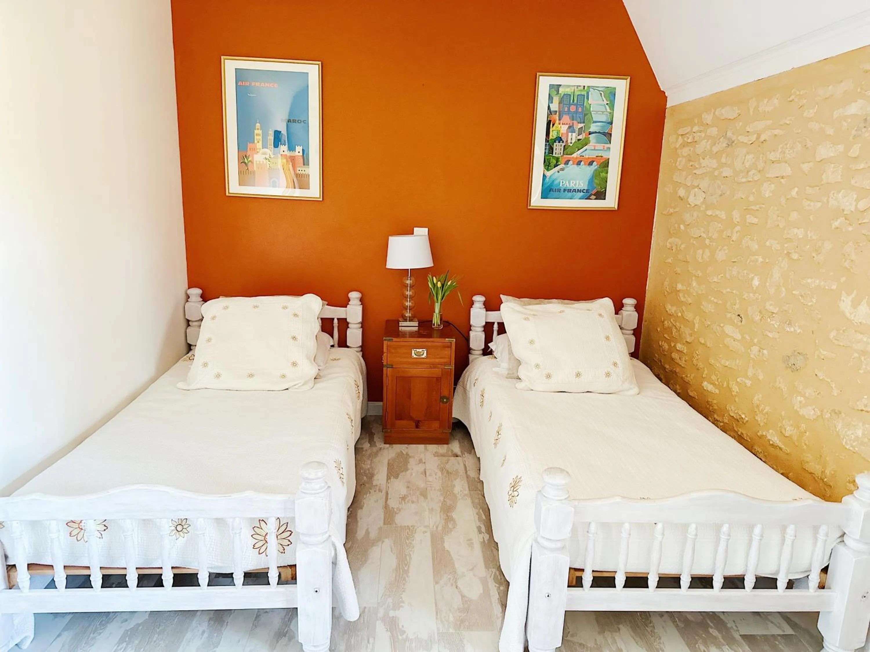 Bed in Le Chevrefeuille chambres d'hotes et gîtes de charme