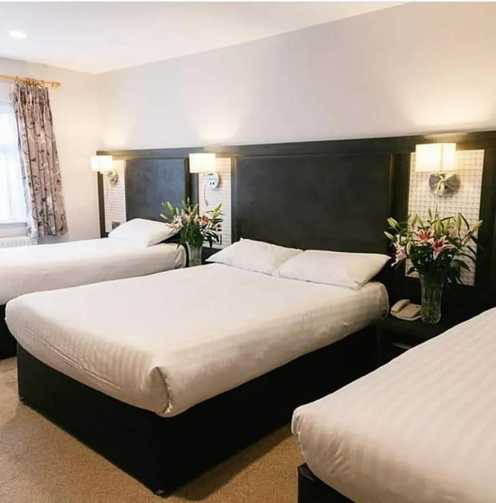 Bed in Hibernian Hotel & Leisure Centre