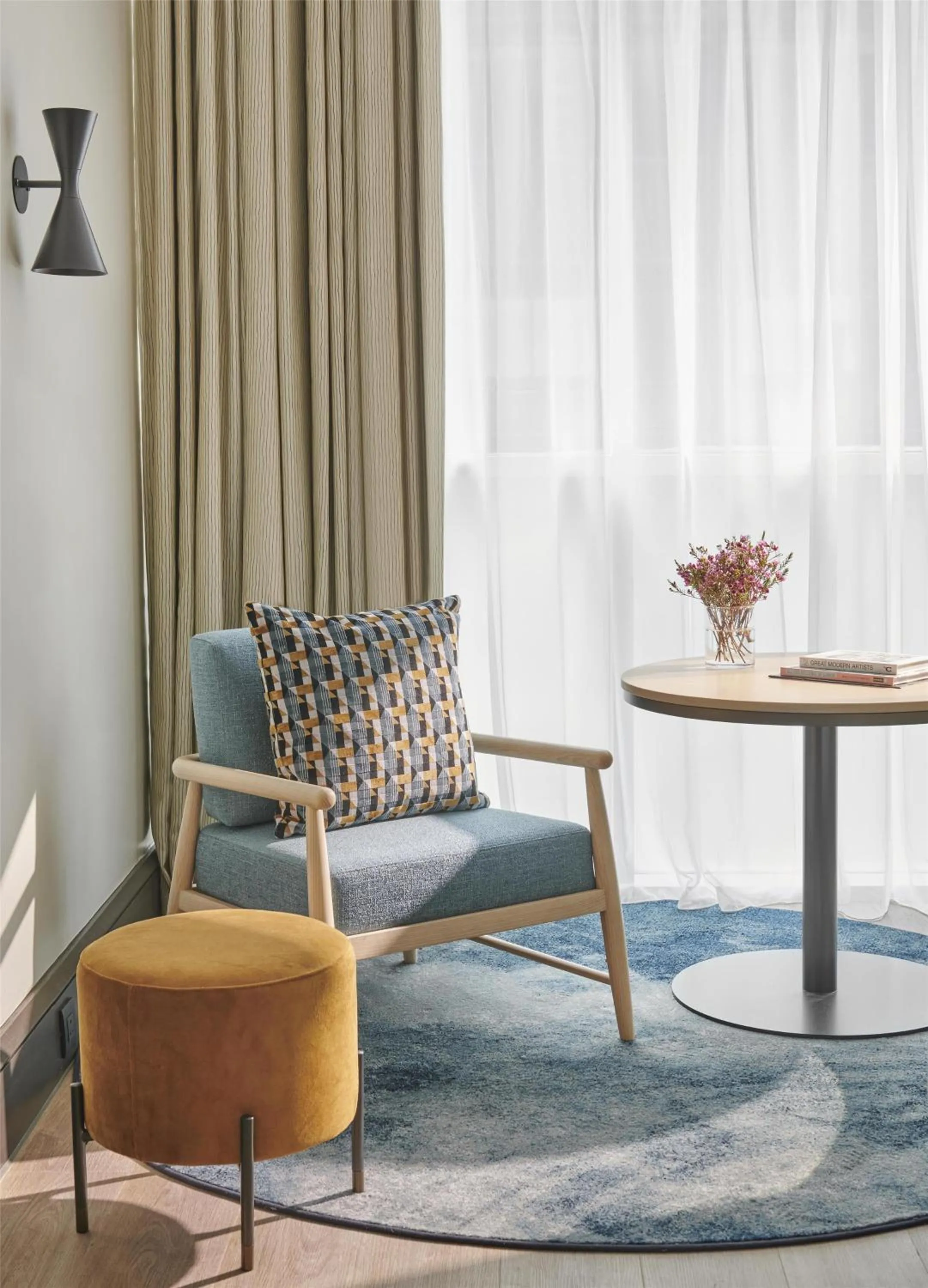Seating area in Hyatt Regency London Blackfriars
