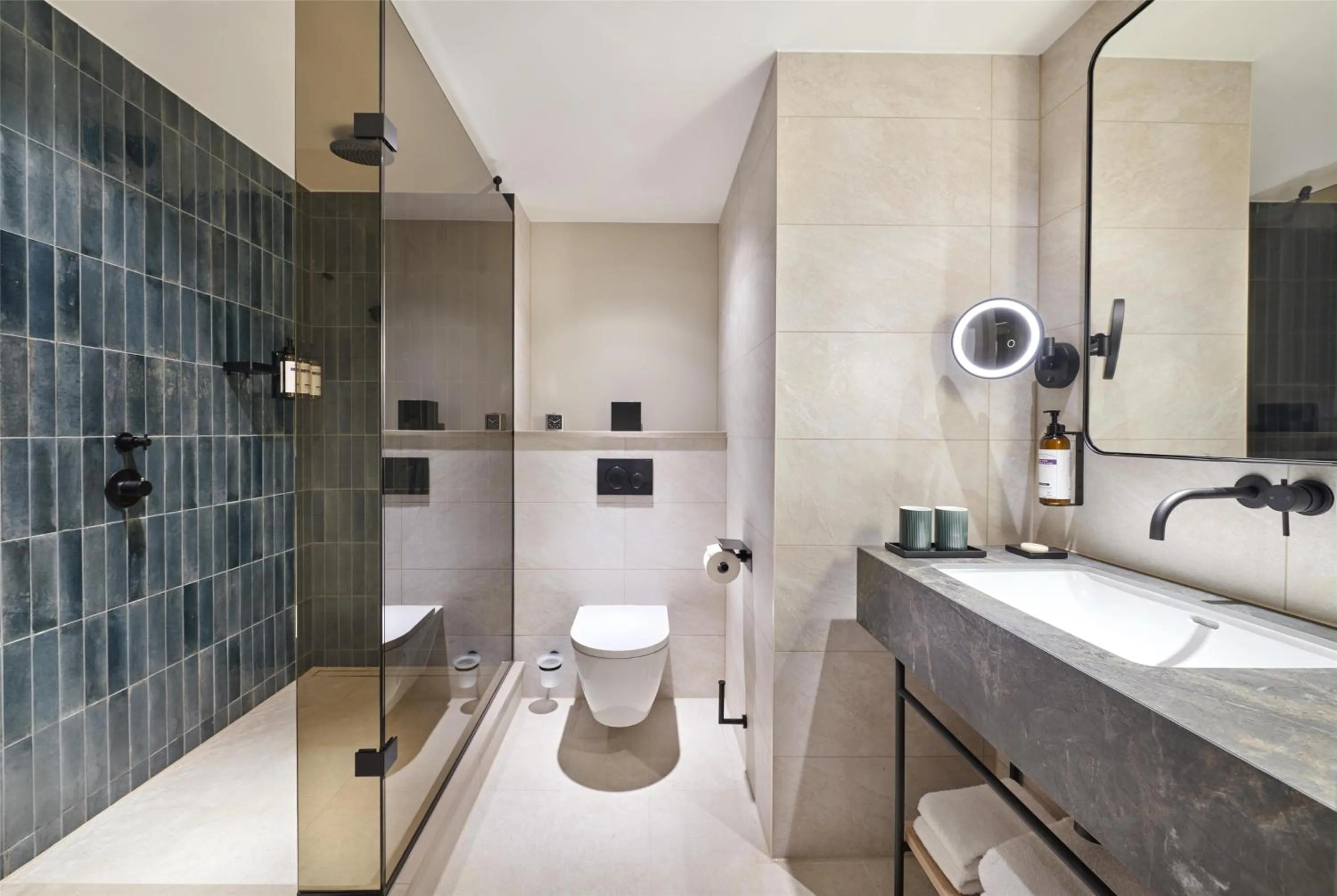 Bathroom in Hyatt Regency London Blackfriars