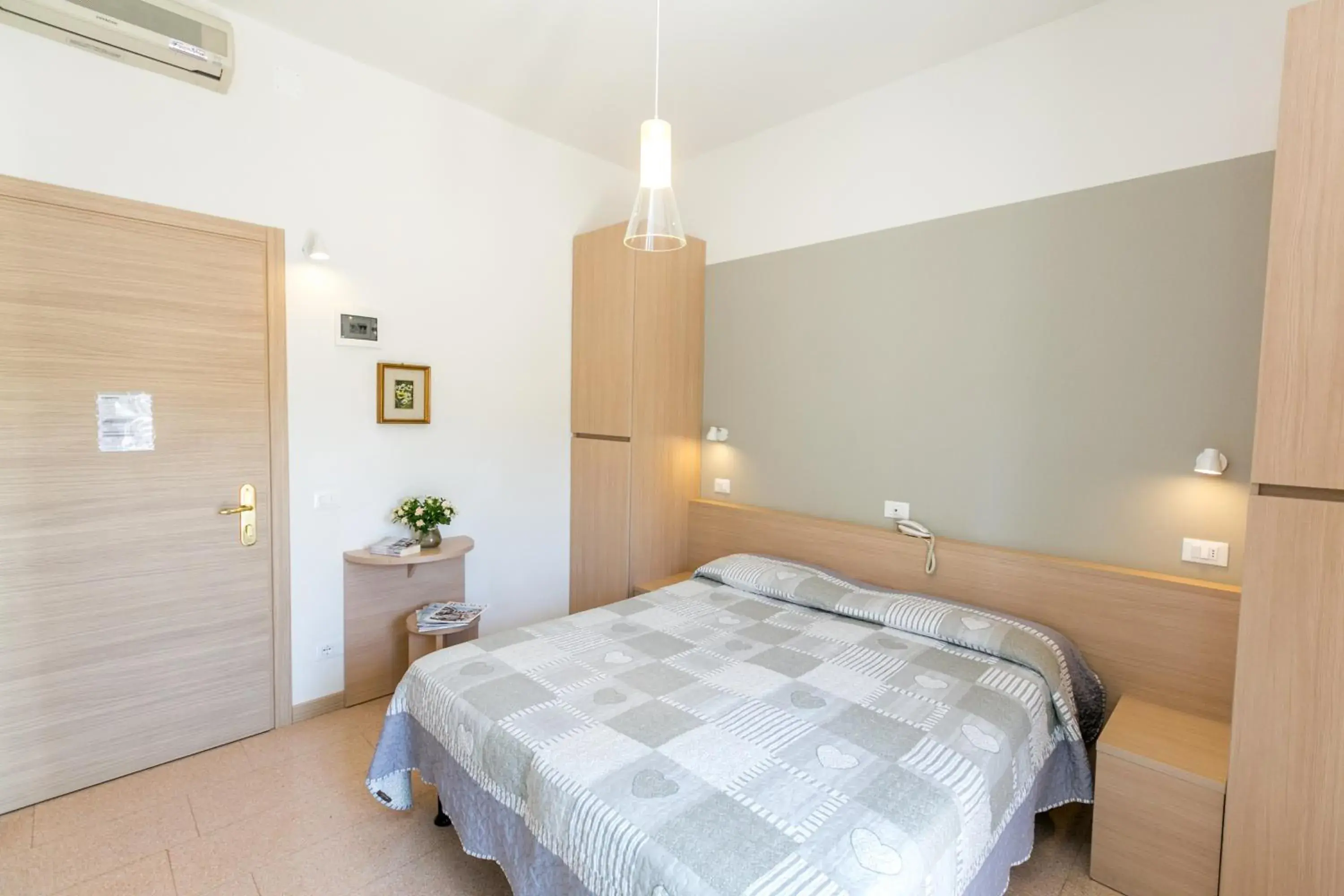 Double or Twin Room in Hotel Colonna Double or Twin Room in Hotel Colonna