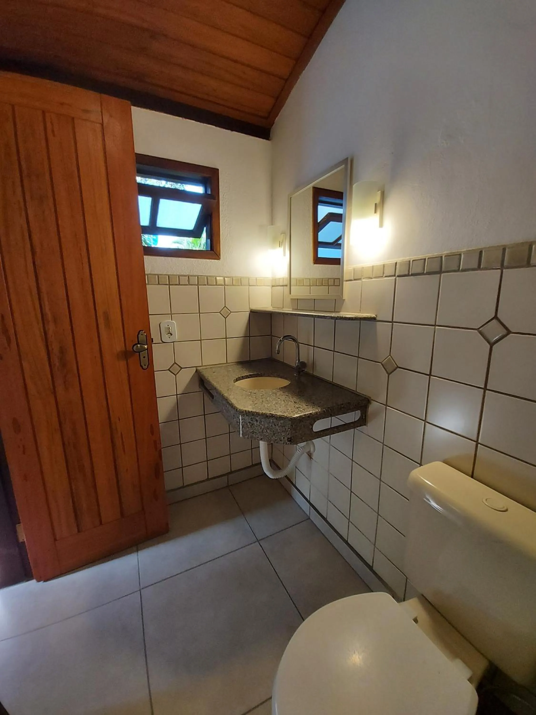Porto do Meio