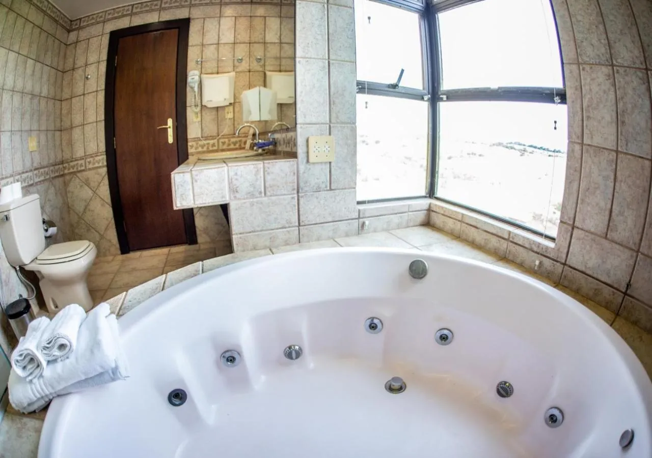 Hot Tub in Hotel Fazenda Horizonte Belo