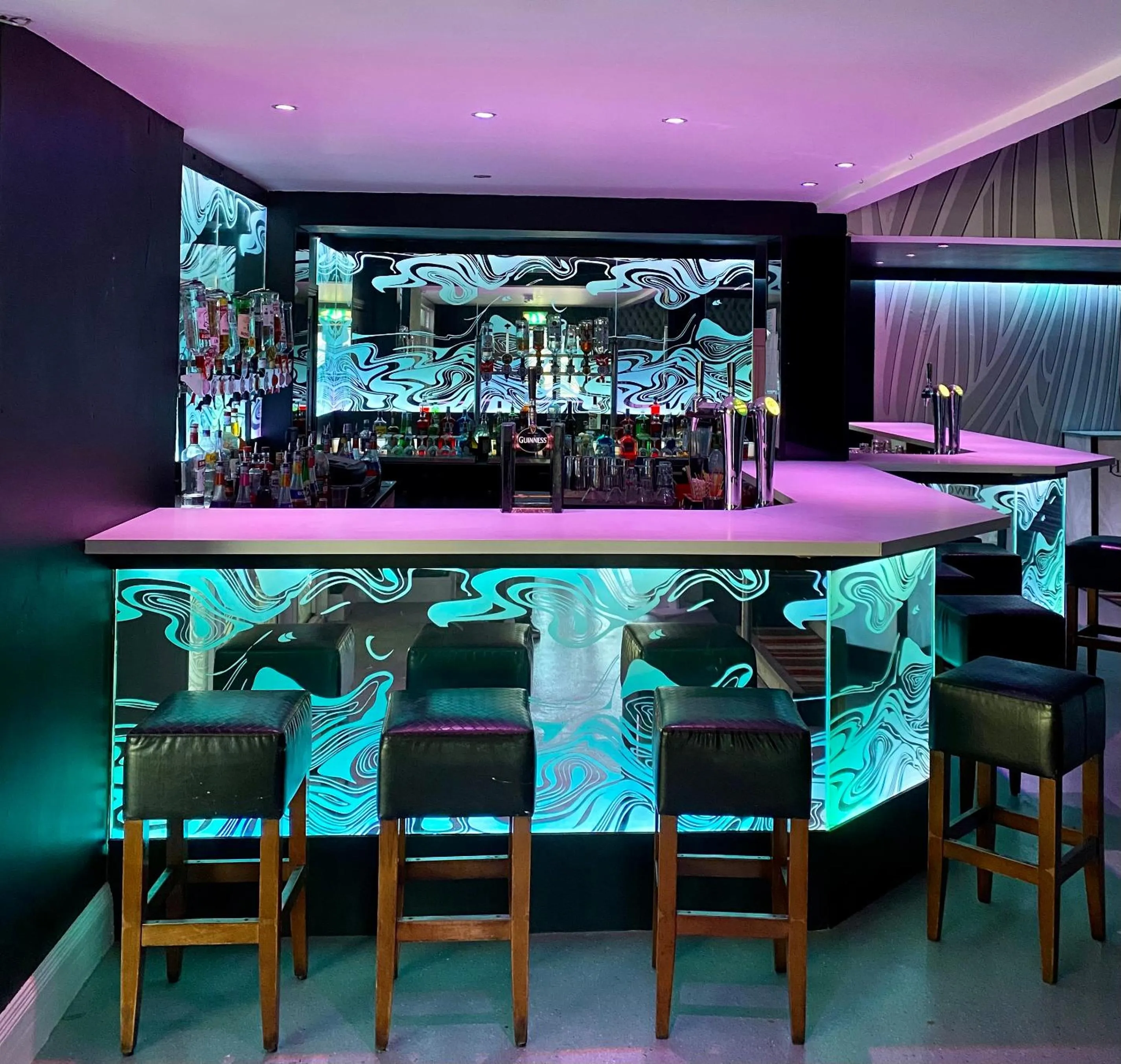 Lounge or bar in Hillgrove Guesthouse