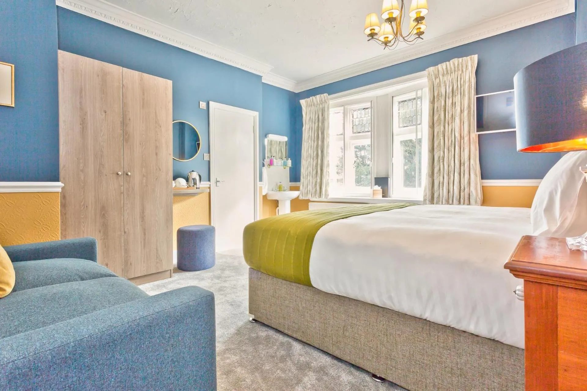 Photo of the whole room, Bed in The Yewdale Inn and Hotel Coniston Village