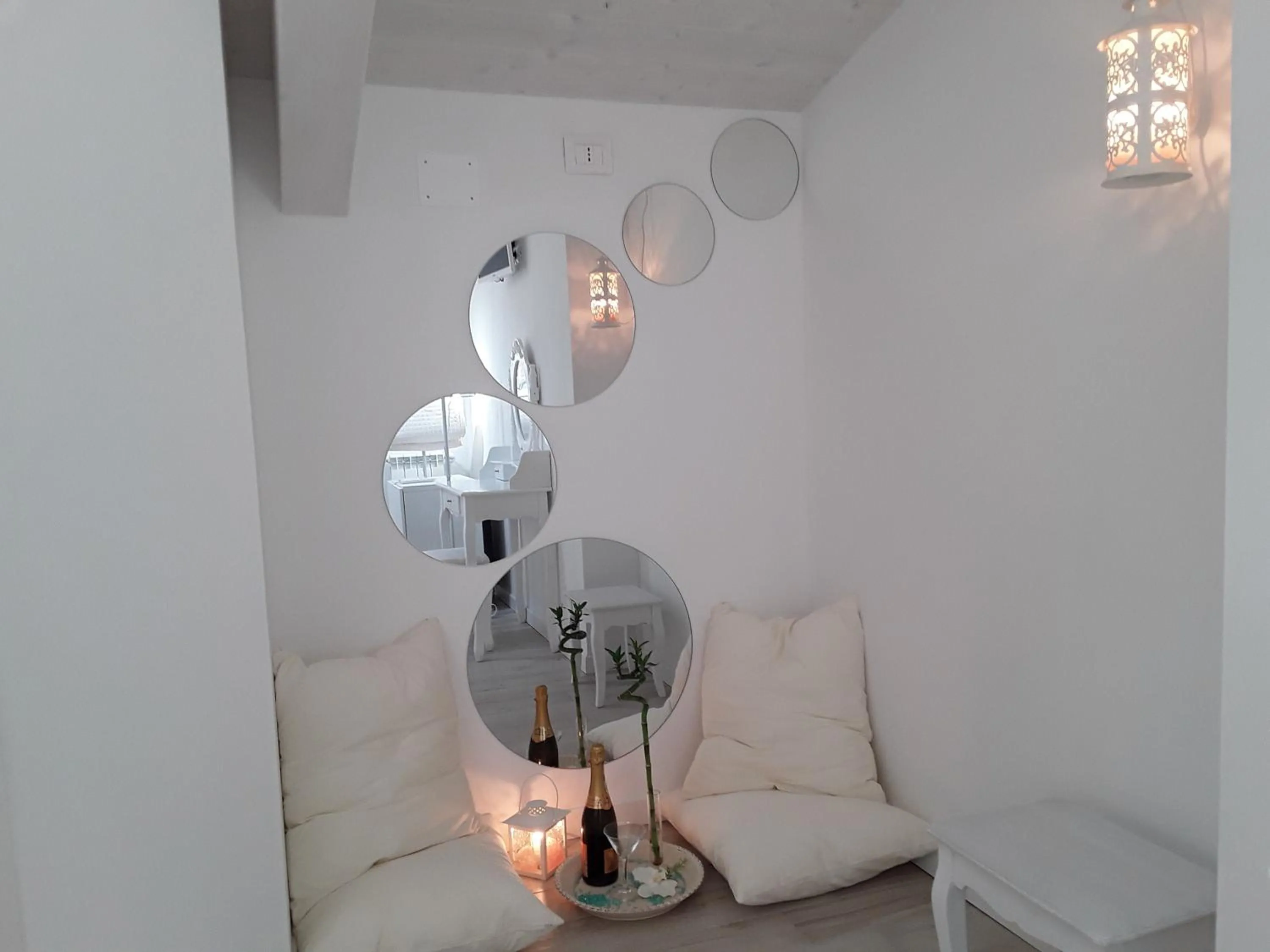 Decorative detail in Acquamarina b&b