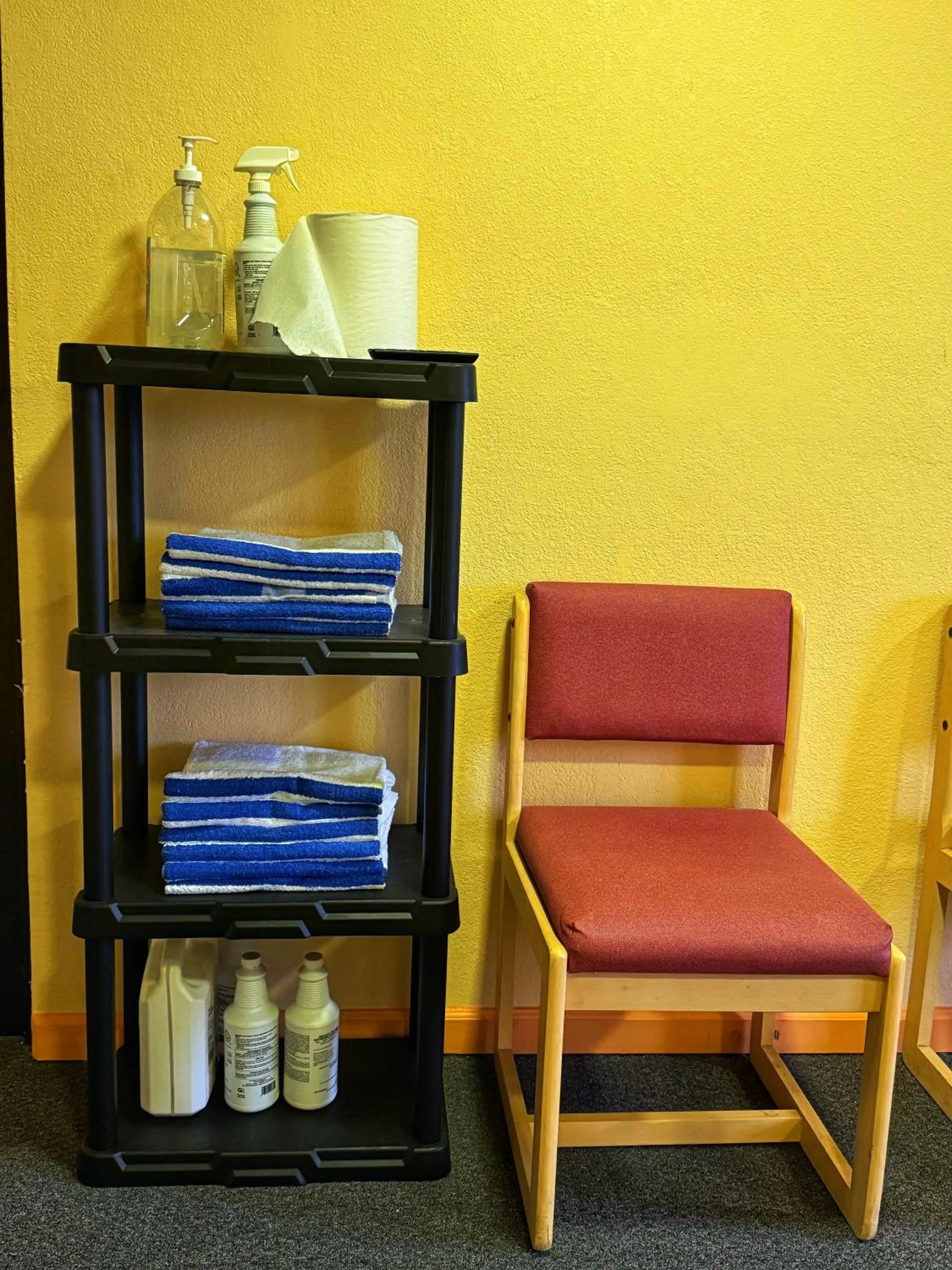 Fitness centre/facilities in Super 8 by Wyndham Hillsville