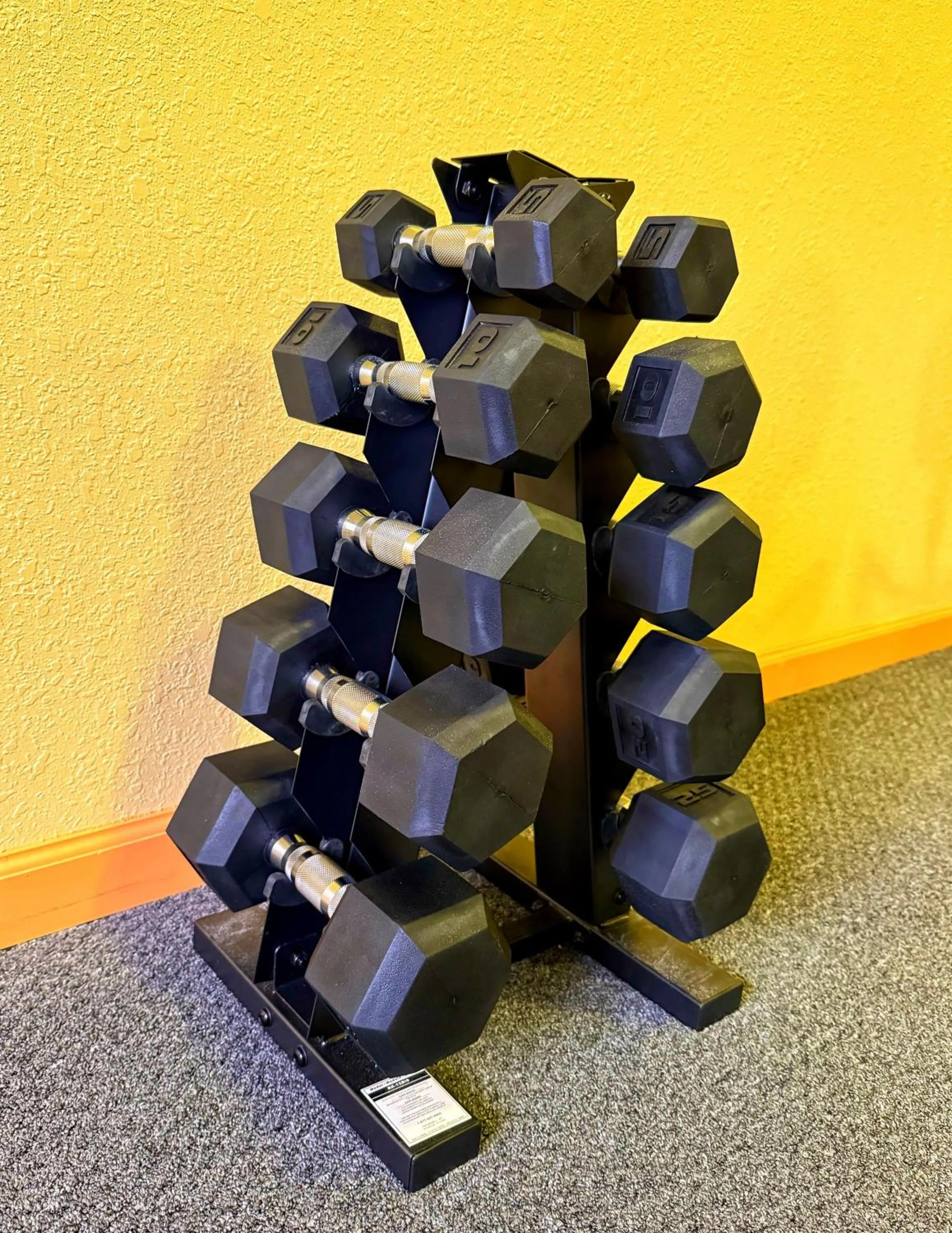 Fitness centre/facilities in Super 8 by Wyndham Hillsville