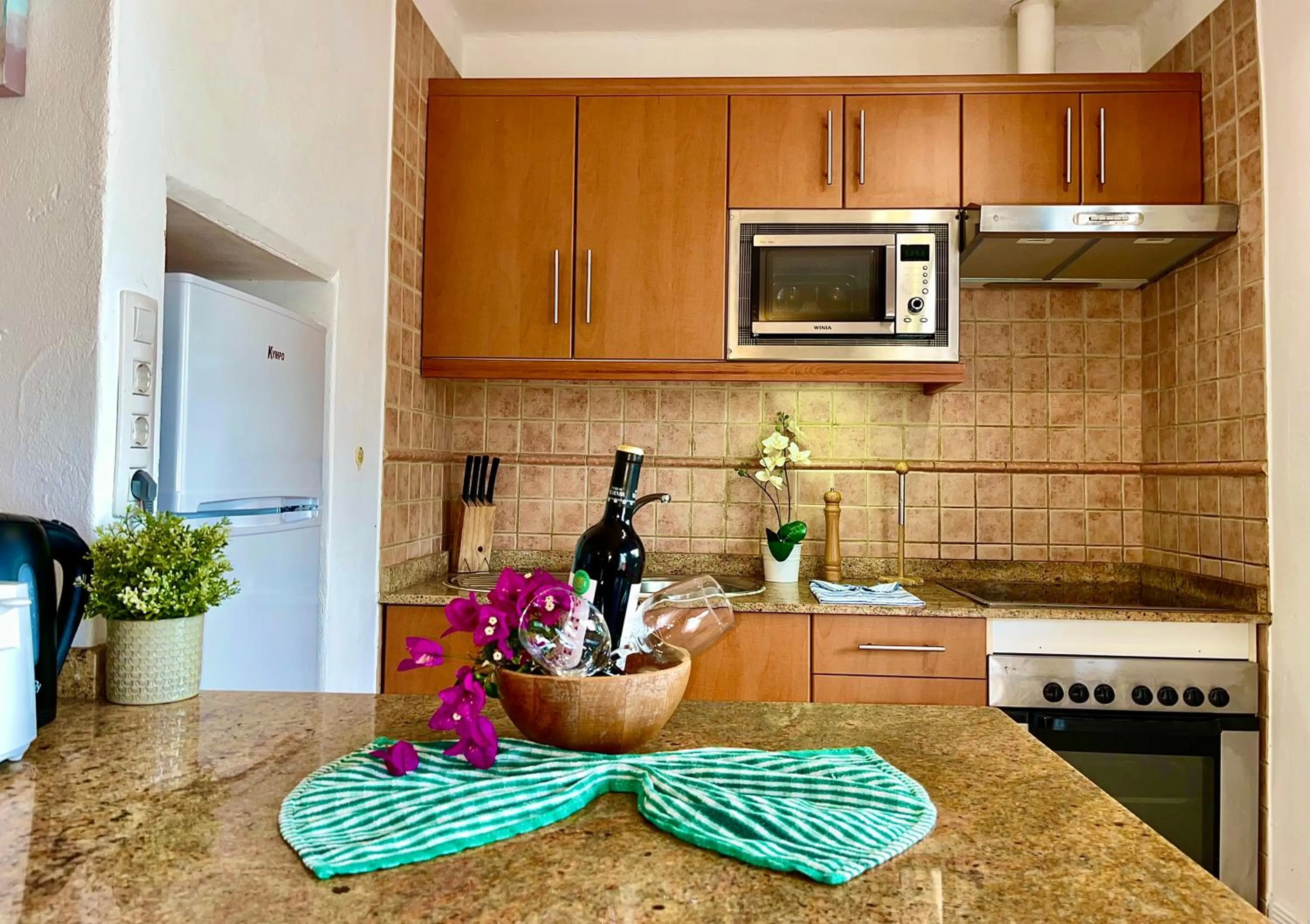 Kitchen or kitchenette in Casas del Sol
