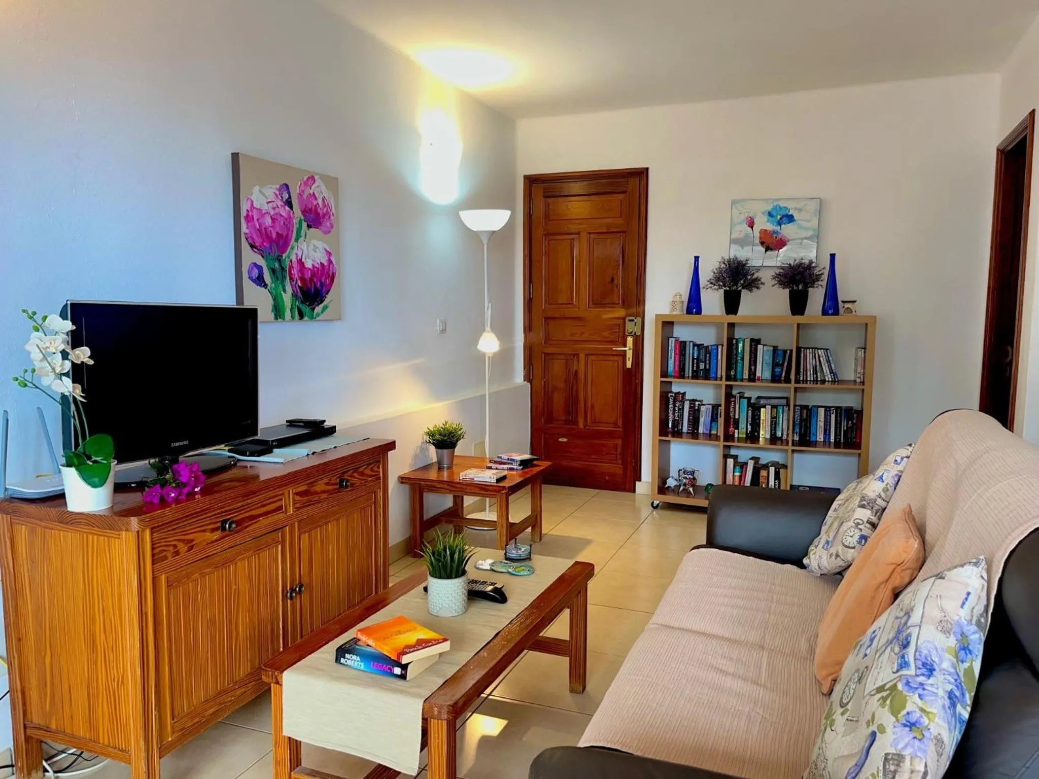 Library in Casas del Sol