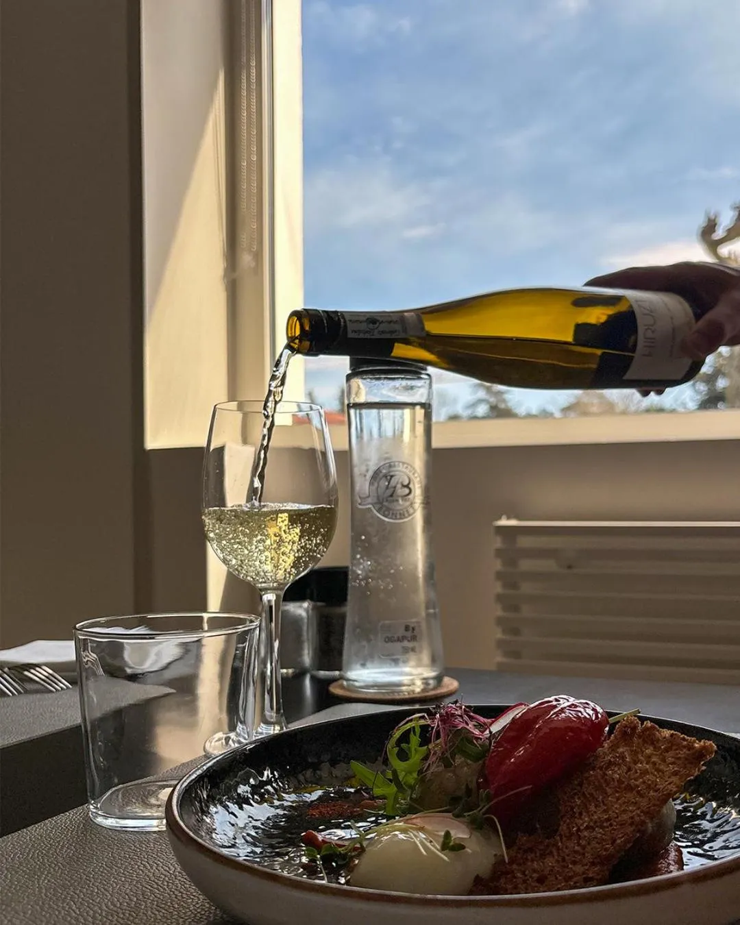 Food in Hotel Restaurant Bonnet