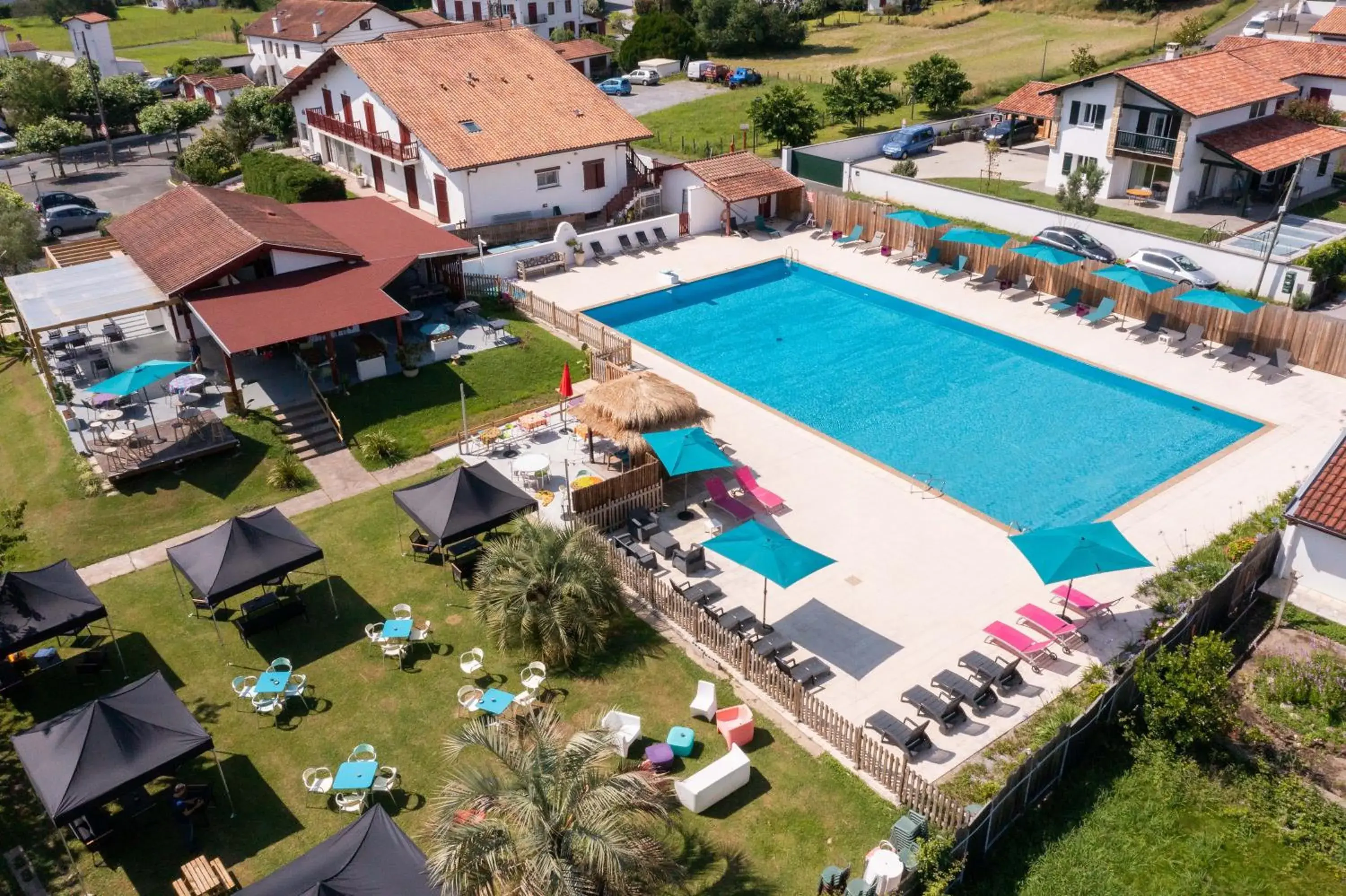 Hotel Restaurant Bonnet Hotel Restaurant Bonnet