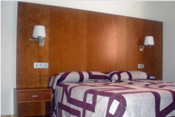 Bedroom, Bed in Hotel Jarama
