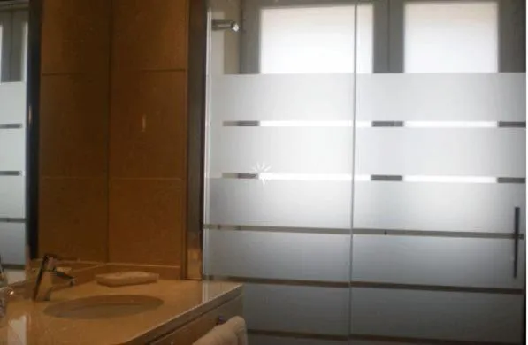 Bathroom in Hotel Jarama