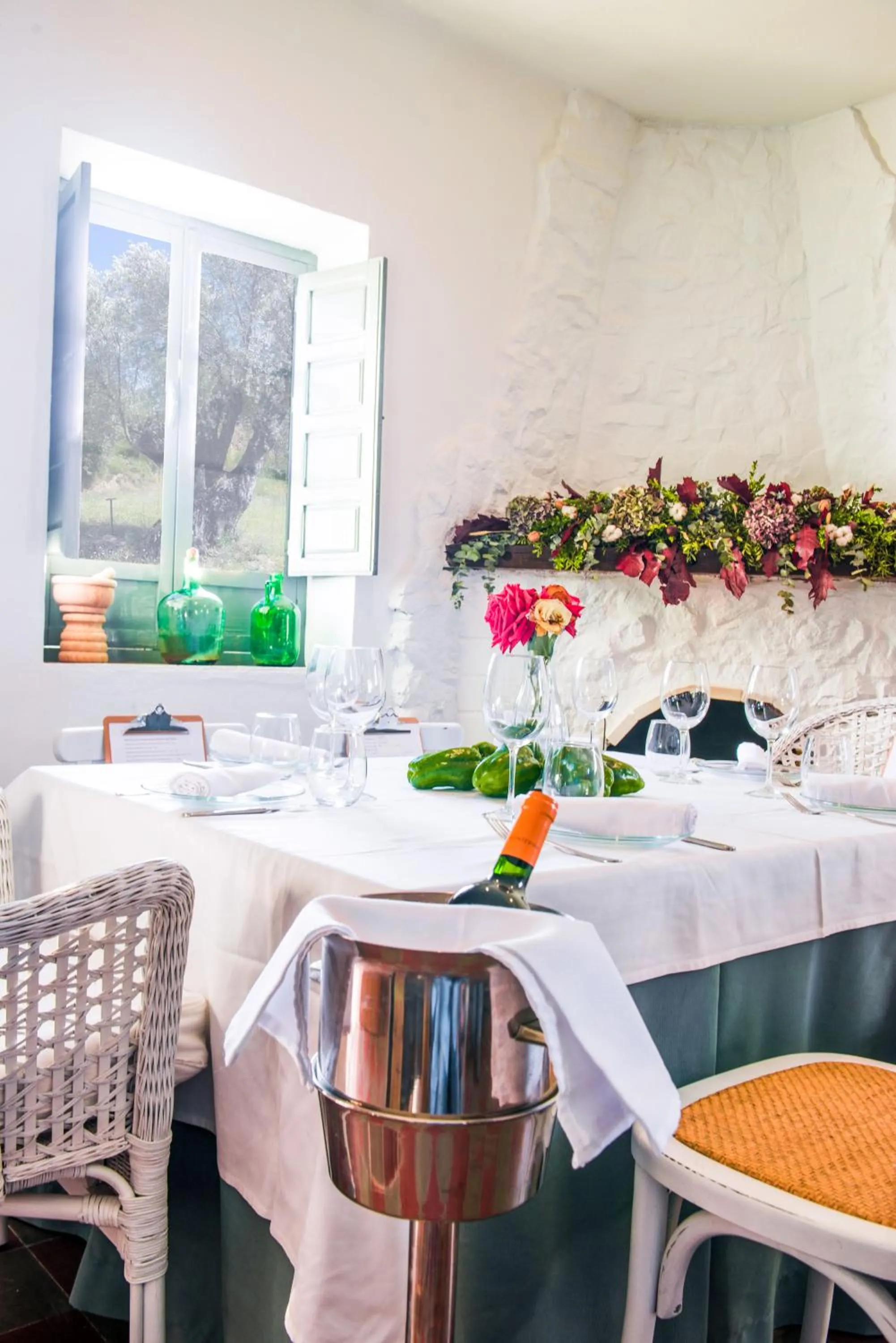 Restaurant/places to eat in Balneario Aguas de Villaharta