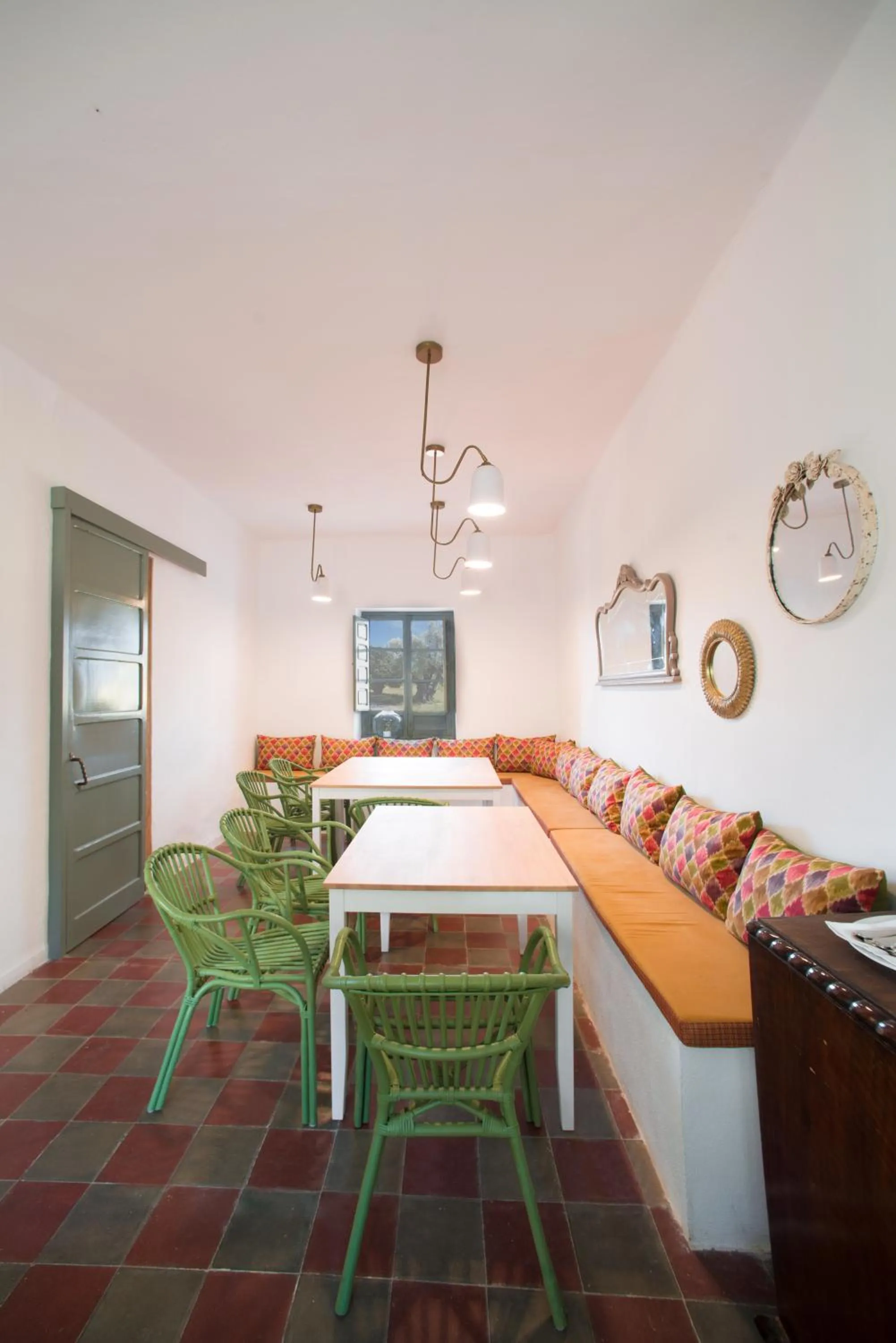 Restaurant/places to eat in Balneario Aguas de Villaharta