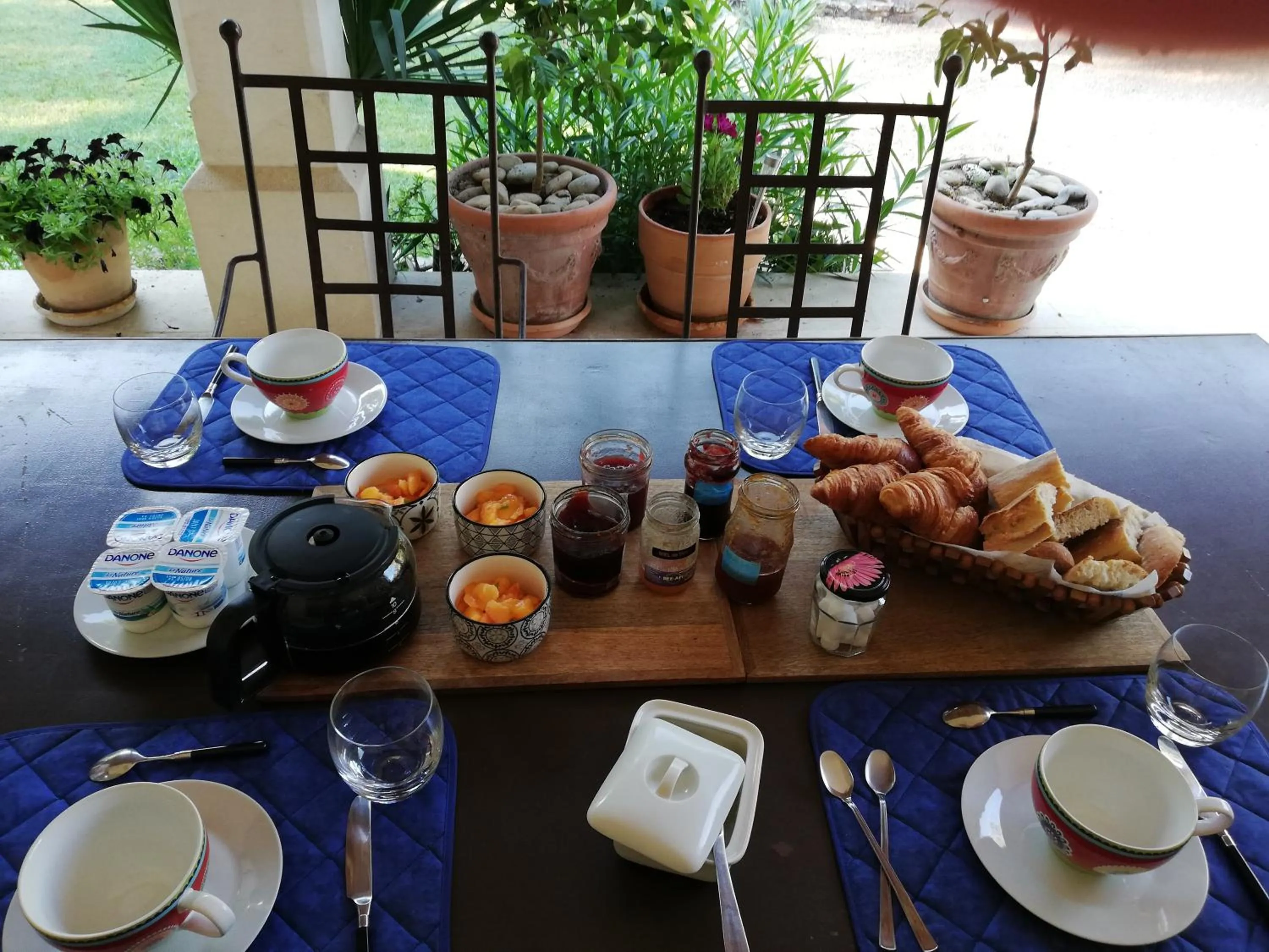 Breakfast in La Goutadou