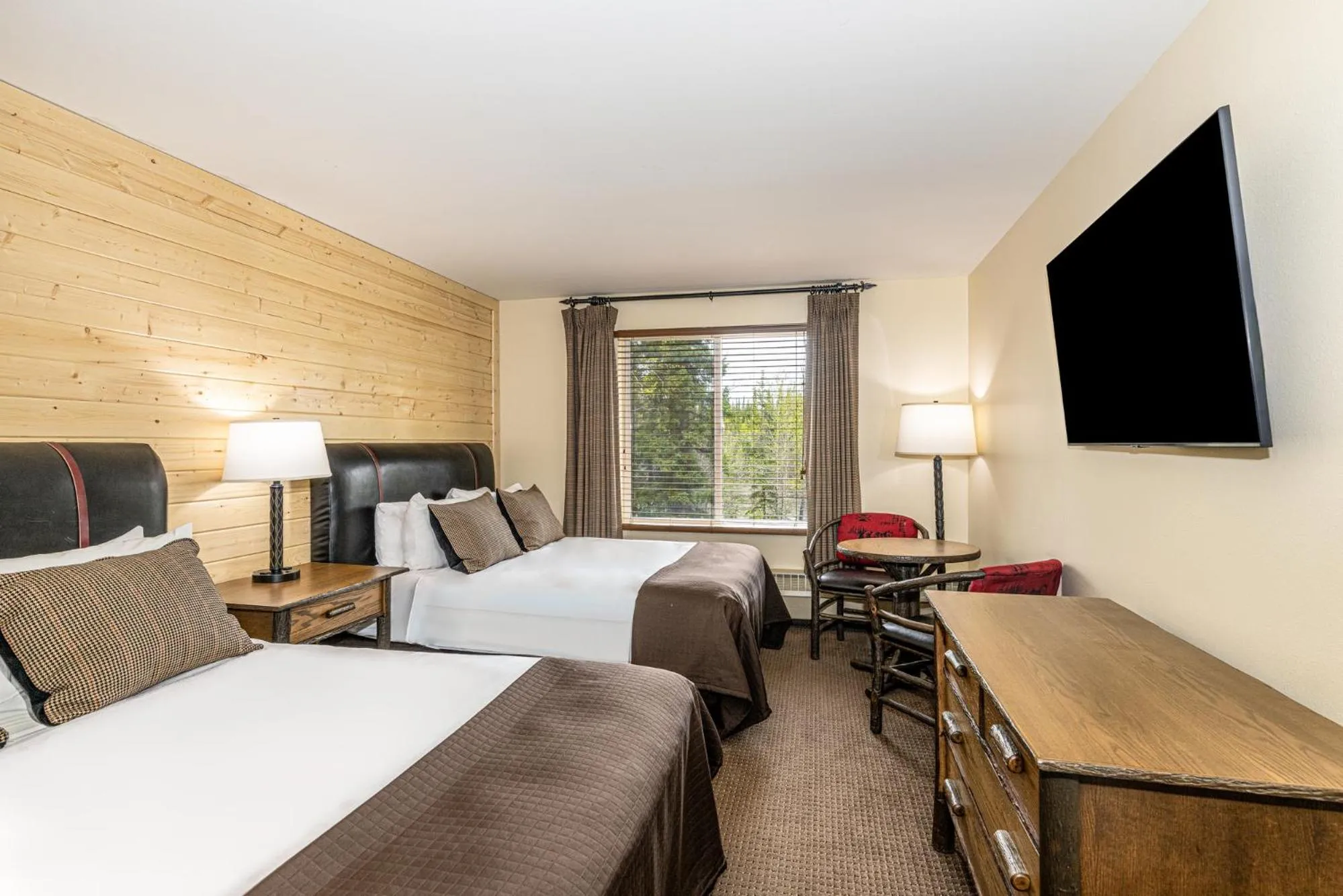 Bed in Denali Park Village