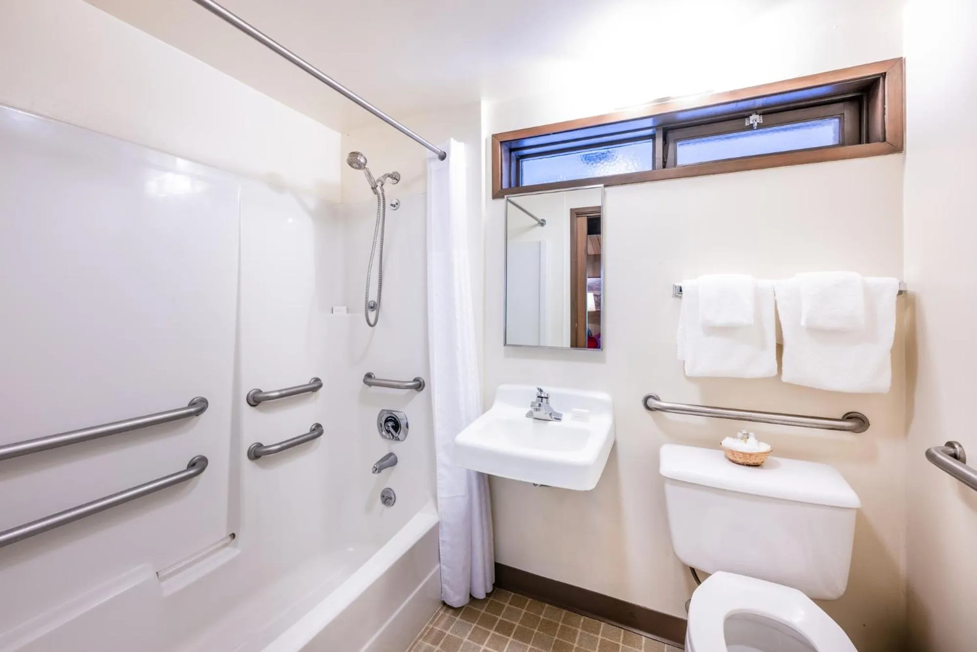 Bathroom in Glacier Bay Lodge