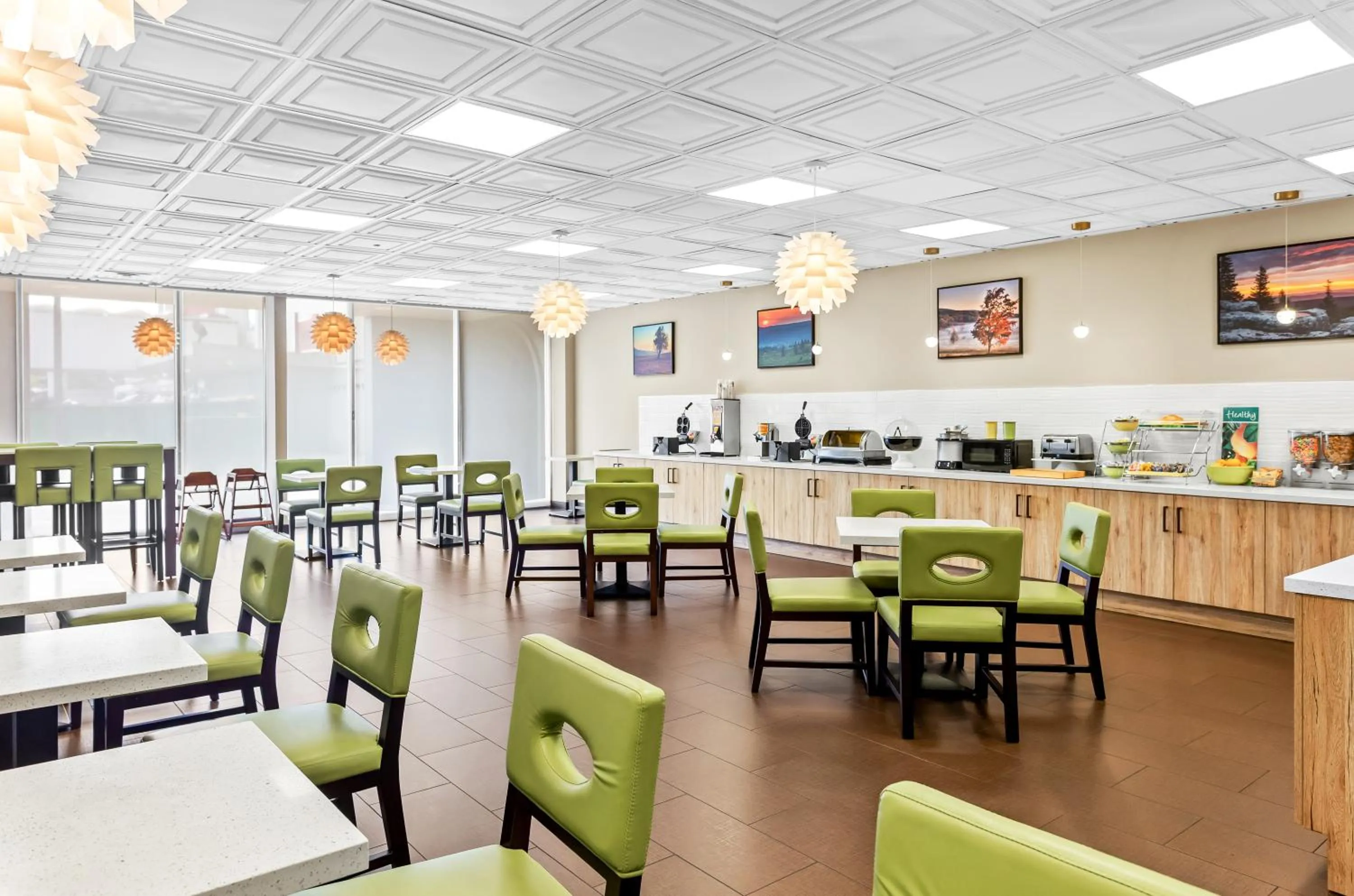 Quality Inn & Suites Charleston - Civic Center