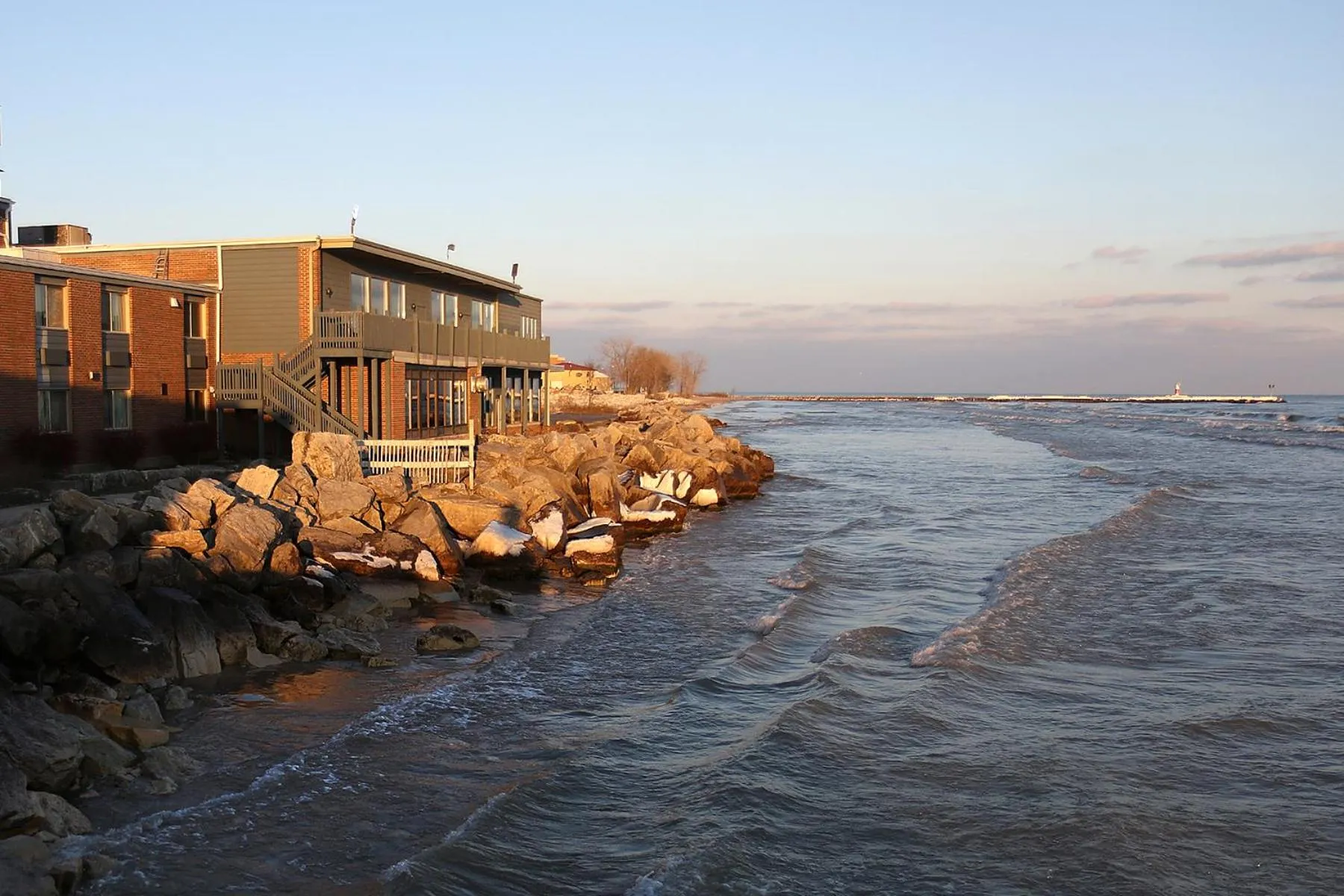 Lake view in Lighthouse Inn - Two Rivers