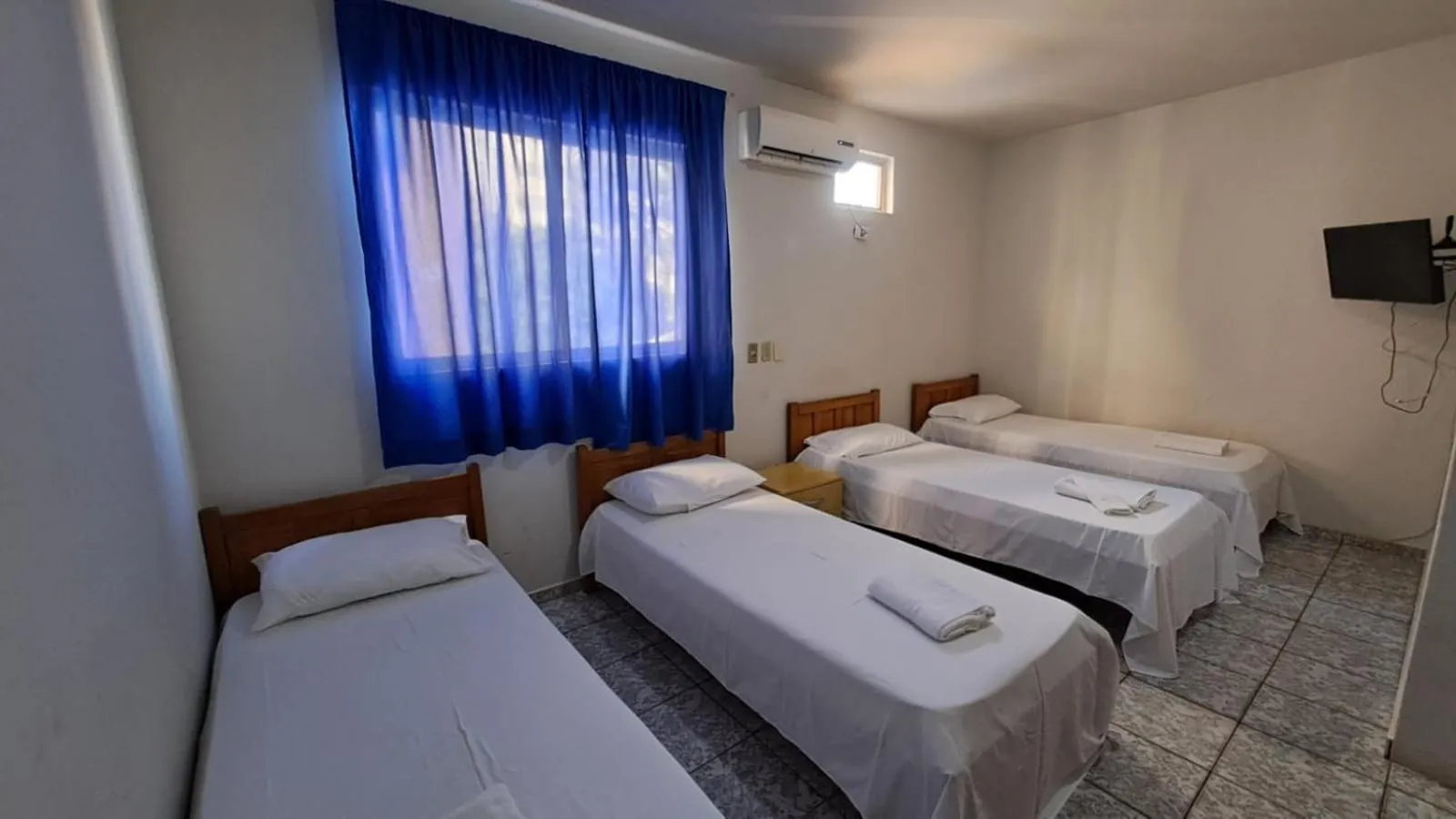 Bed in Hotel Blue Star II