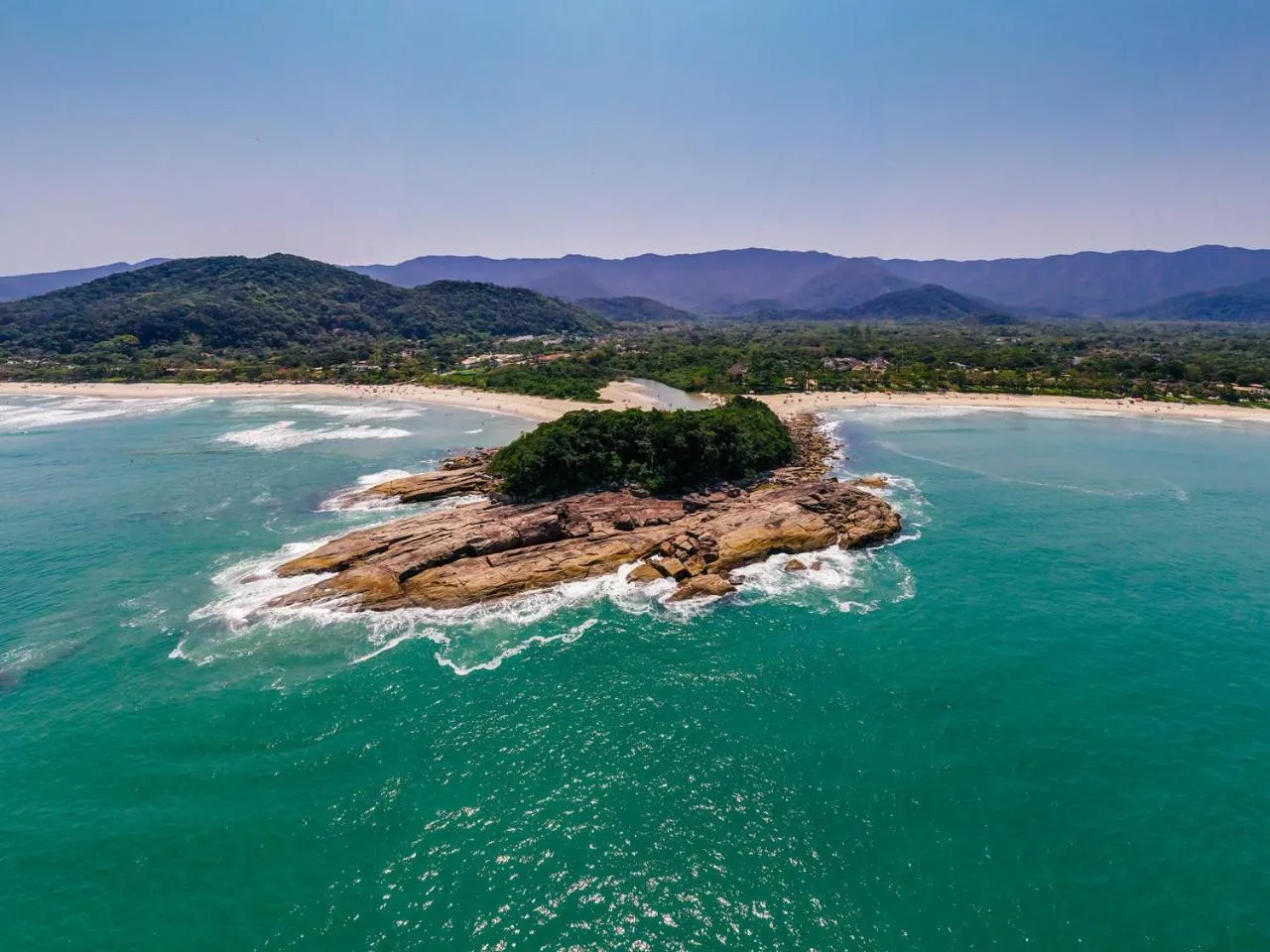 Natural landscape in Pousada Azul Banana - Camburi