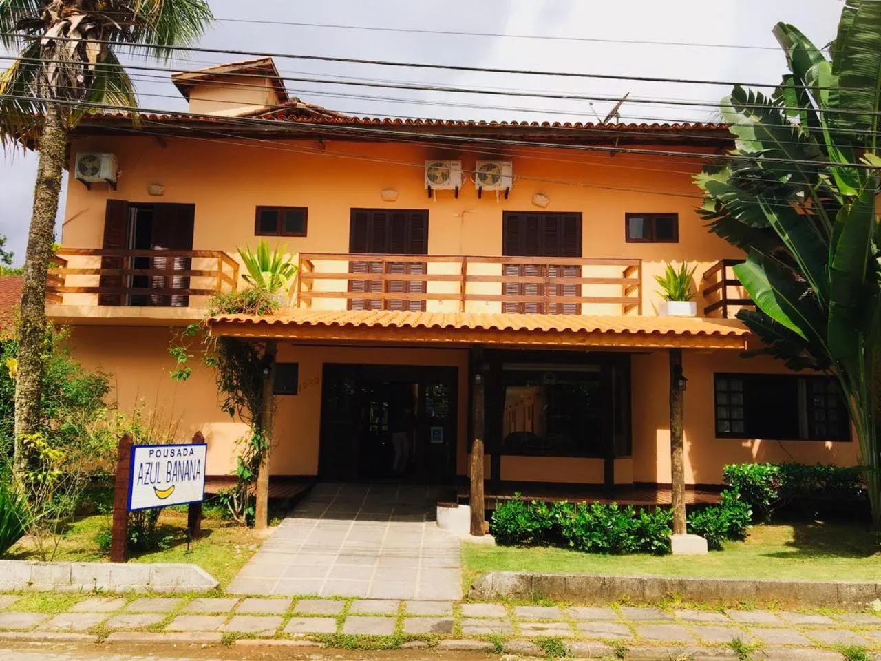 Property building in Pousada Azul Banana - Camburi