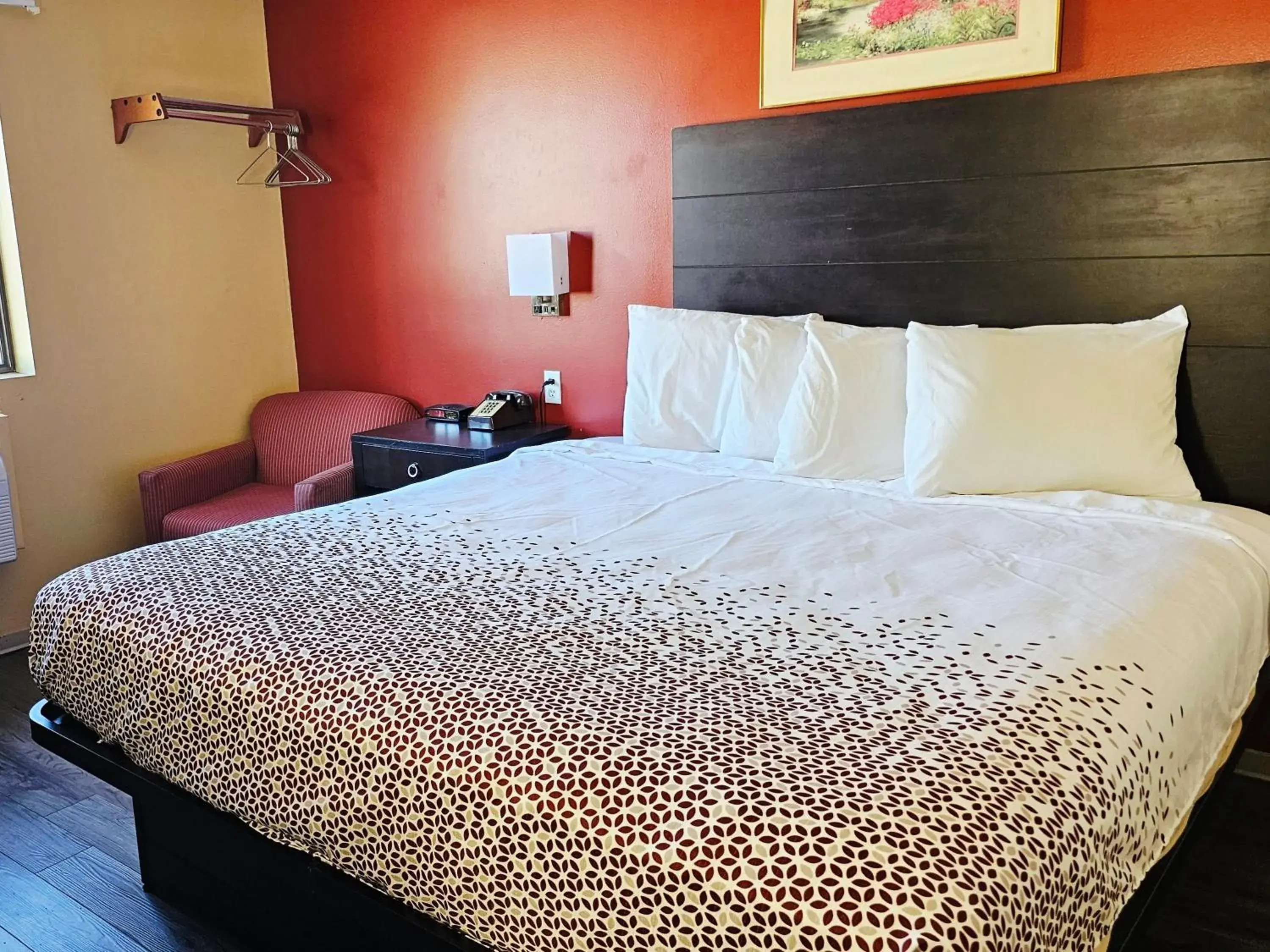 King Room in Budgetel inn & Suites King Room in Budgetel inn & Suites