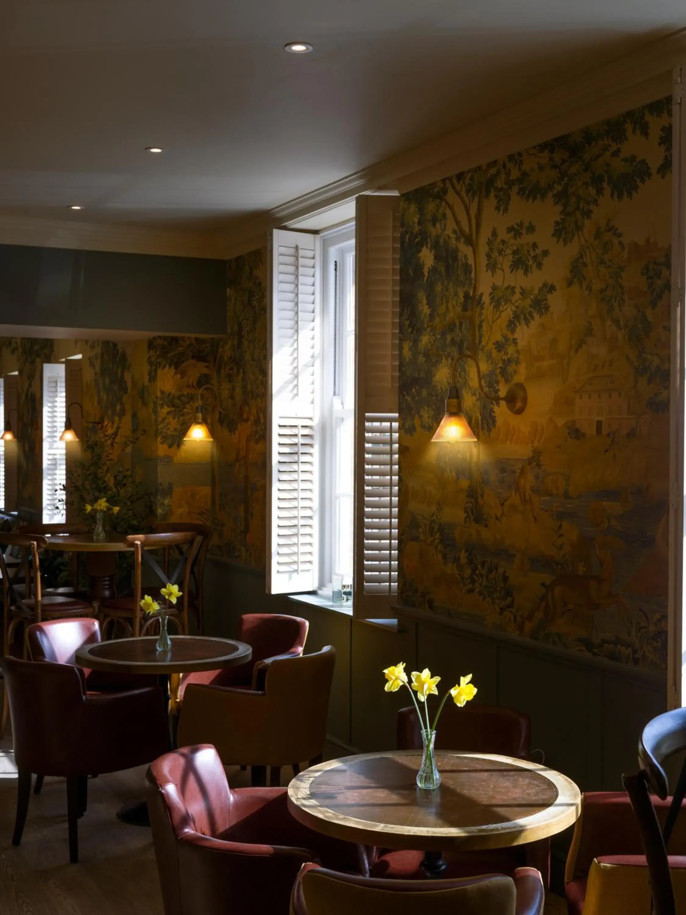 Lounge or bar in The Kings Arms Lounge or bar in The Kings Arms