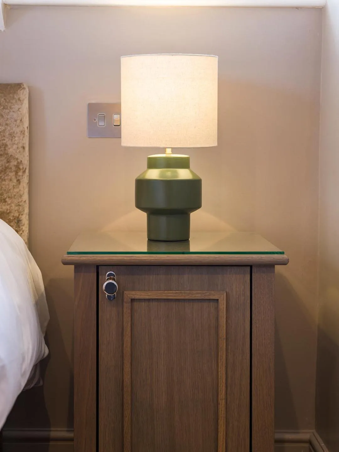 Bedroom, Bed in The Kings Arms