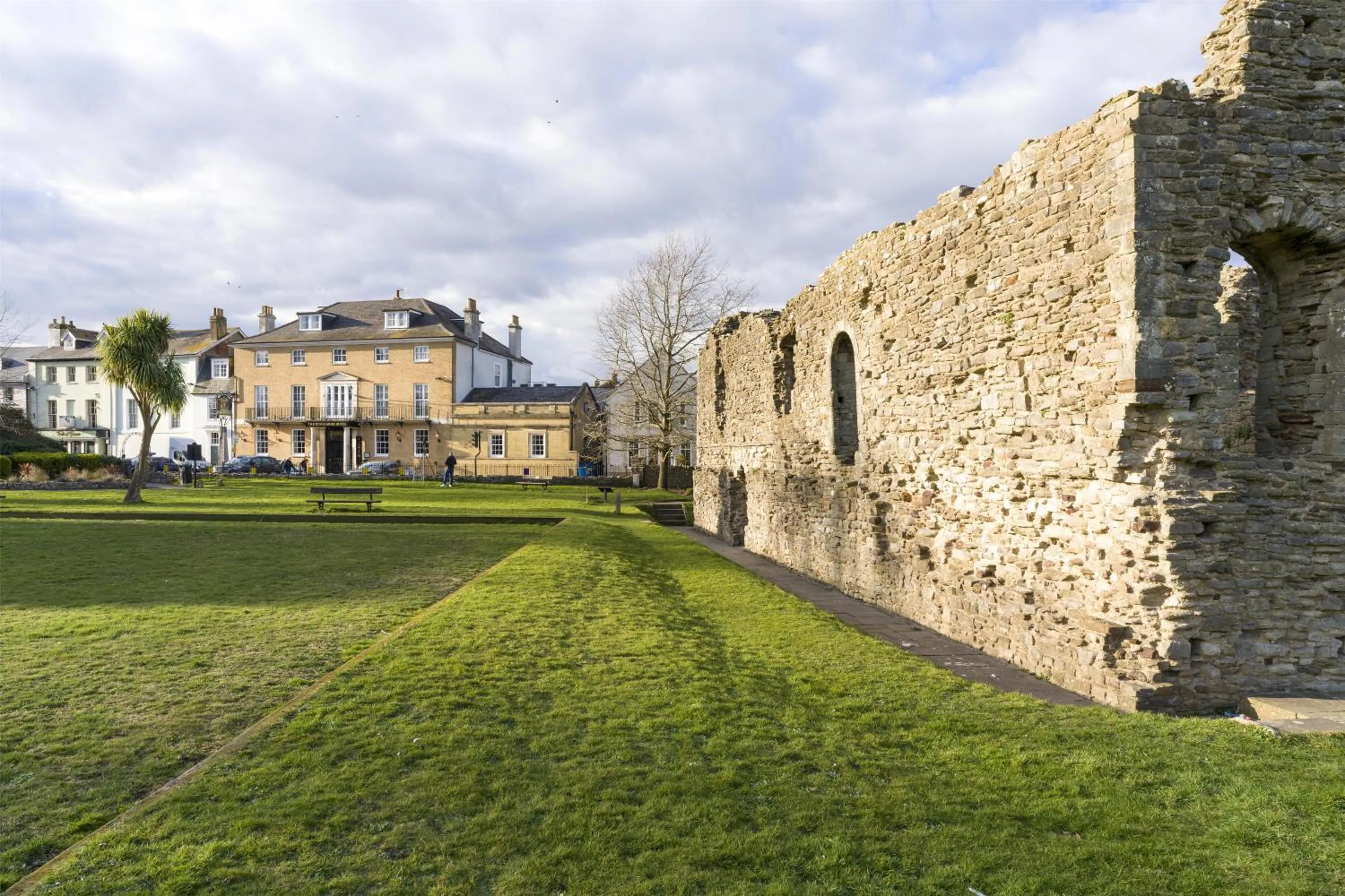 Property building in The Kings Arms
